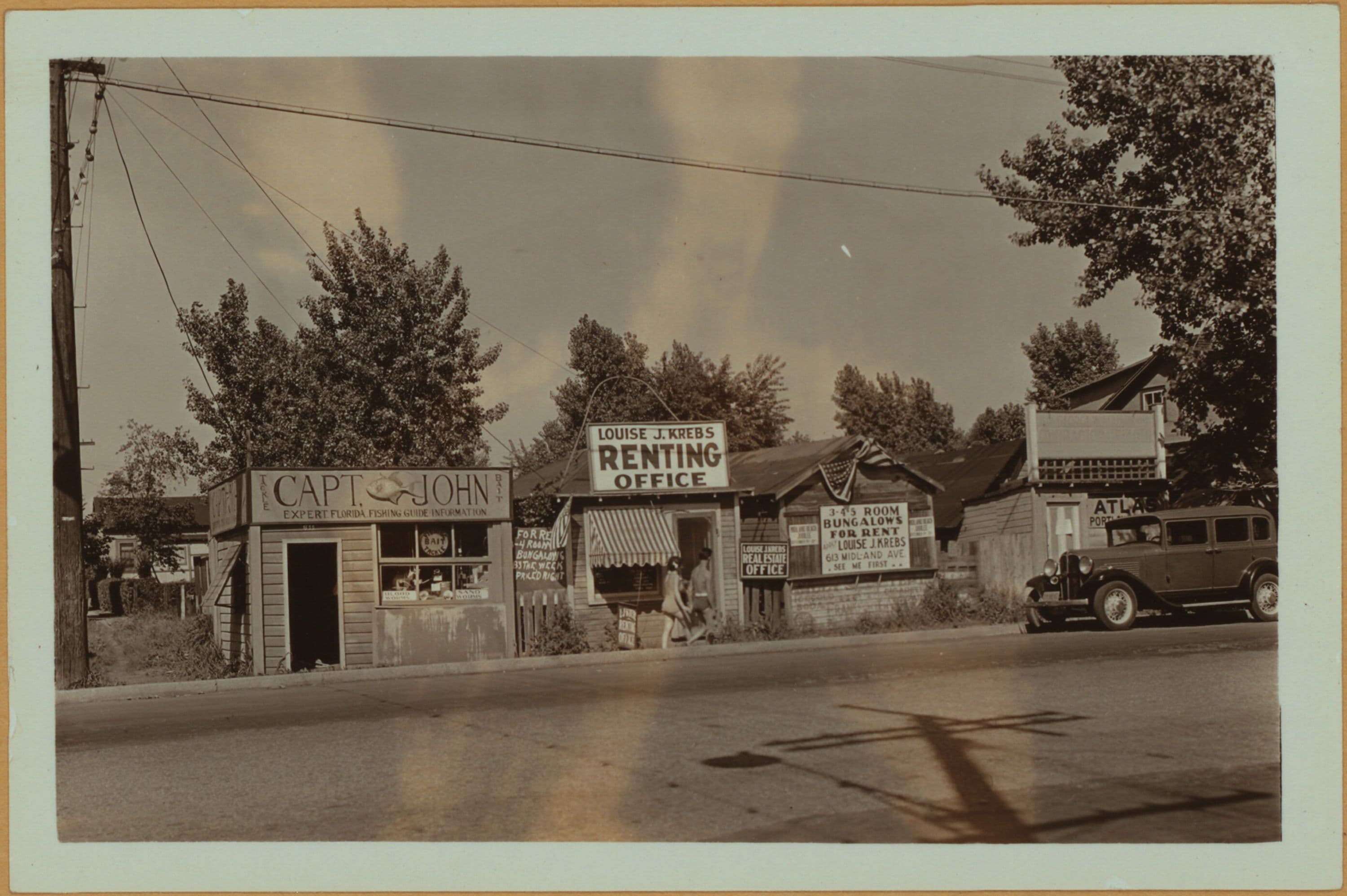 Richmond: Midland Avenue - Baden Place