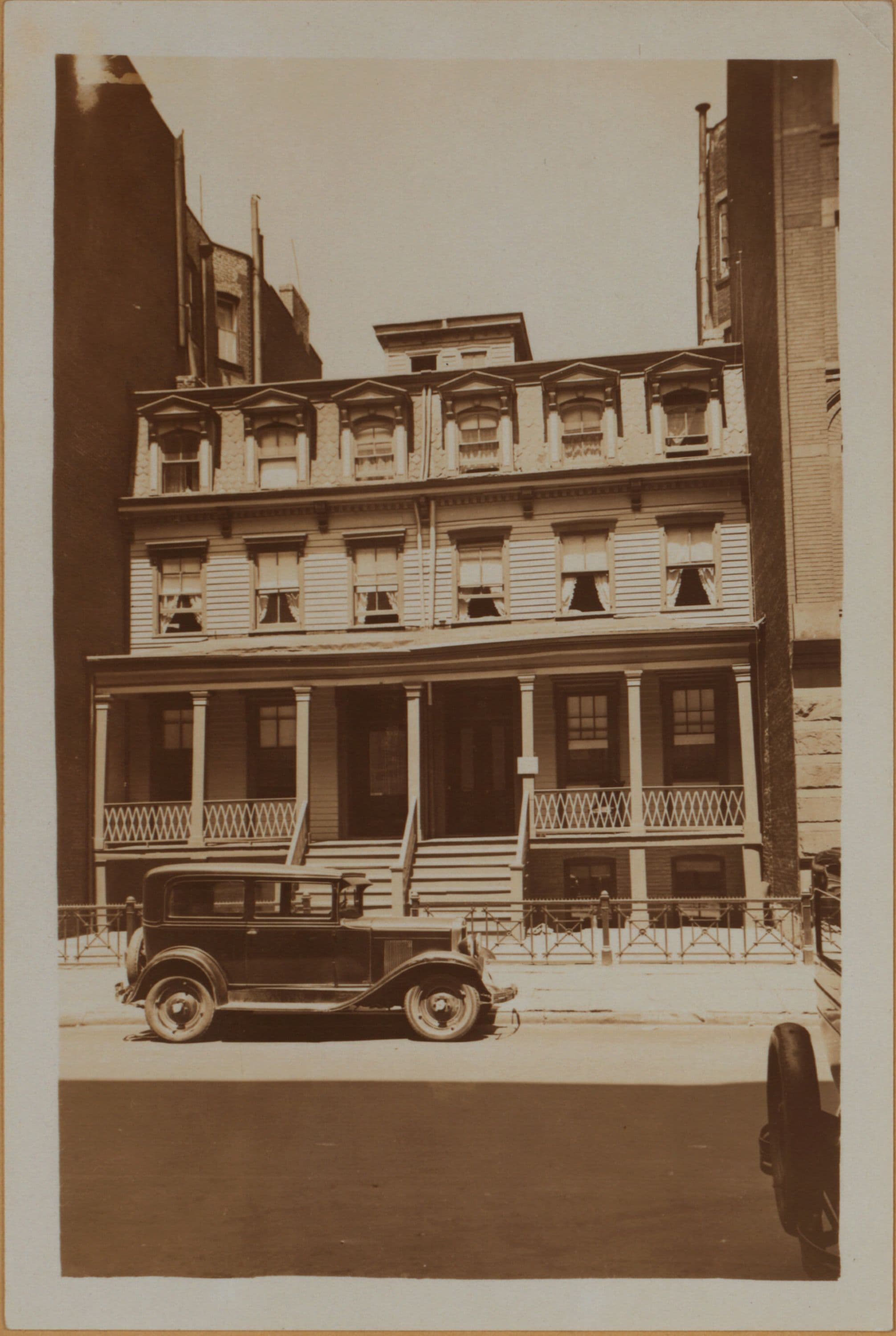 Manhattan: 124th Street (West) - Lenox Avenue, 1932