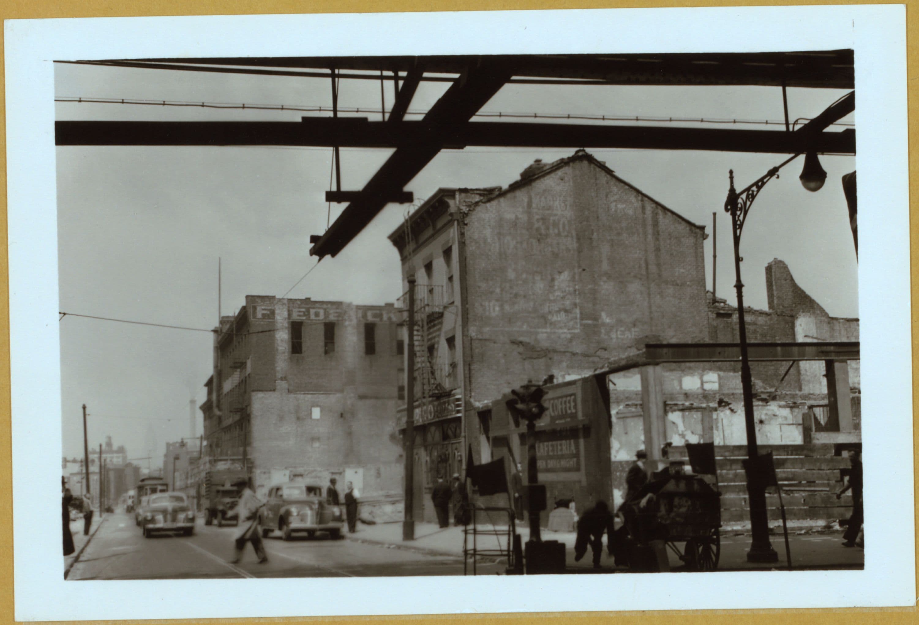 Brooklyn: Navy Street - Myrtle Avenue