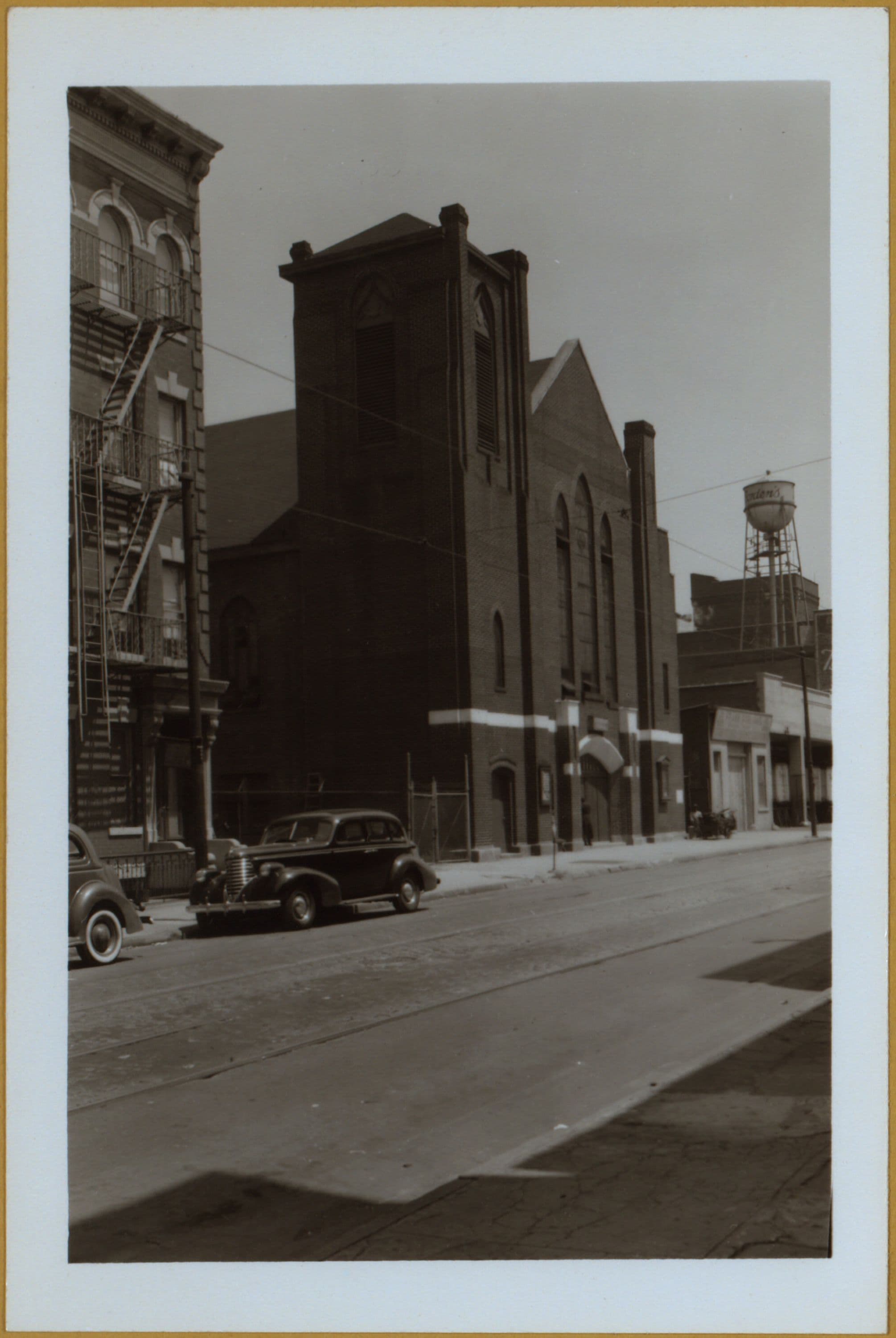 Brooklyn: Bergen Street - Nevins Street