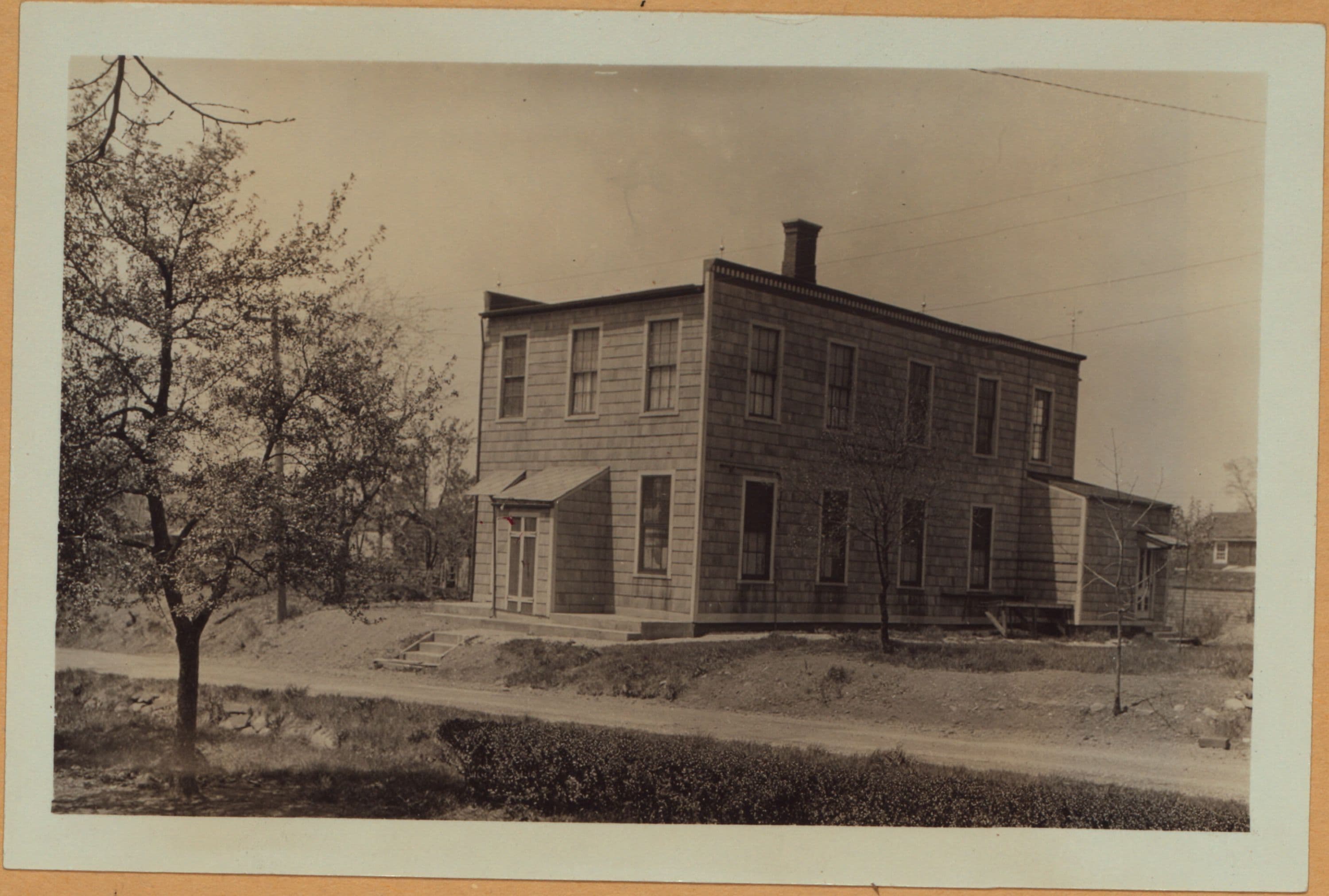 Richmond: Barry Street - Rossville Avenue
