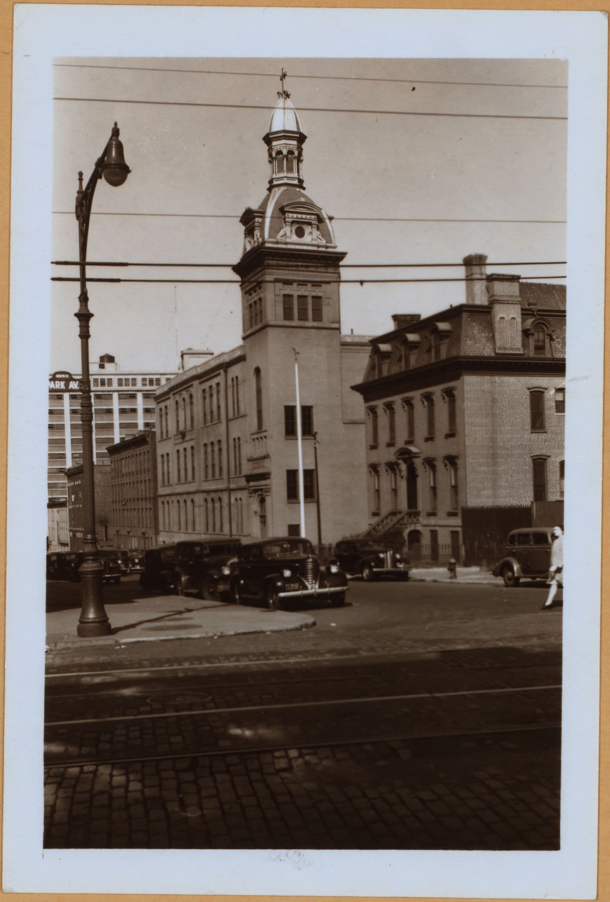 Brooklyn: Adelphi Street - Myrtle Avenue
