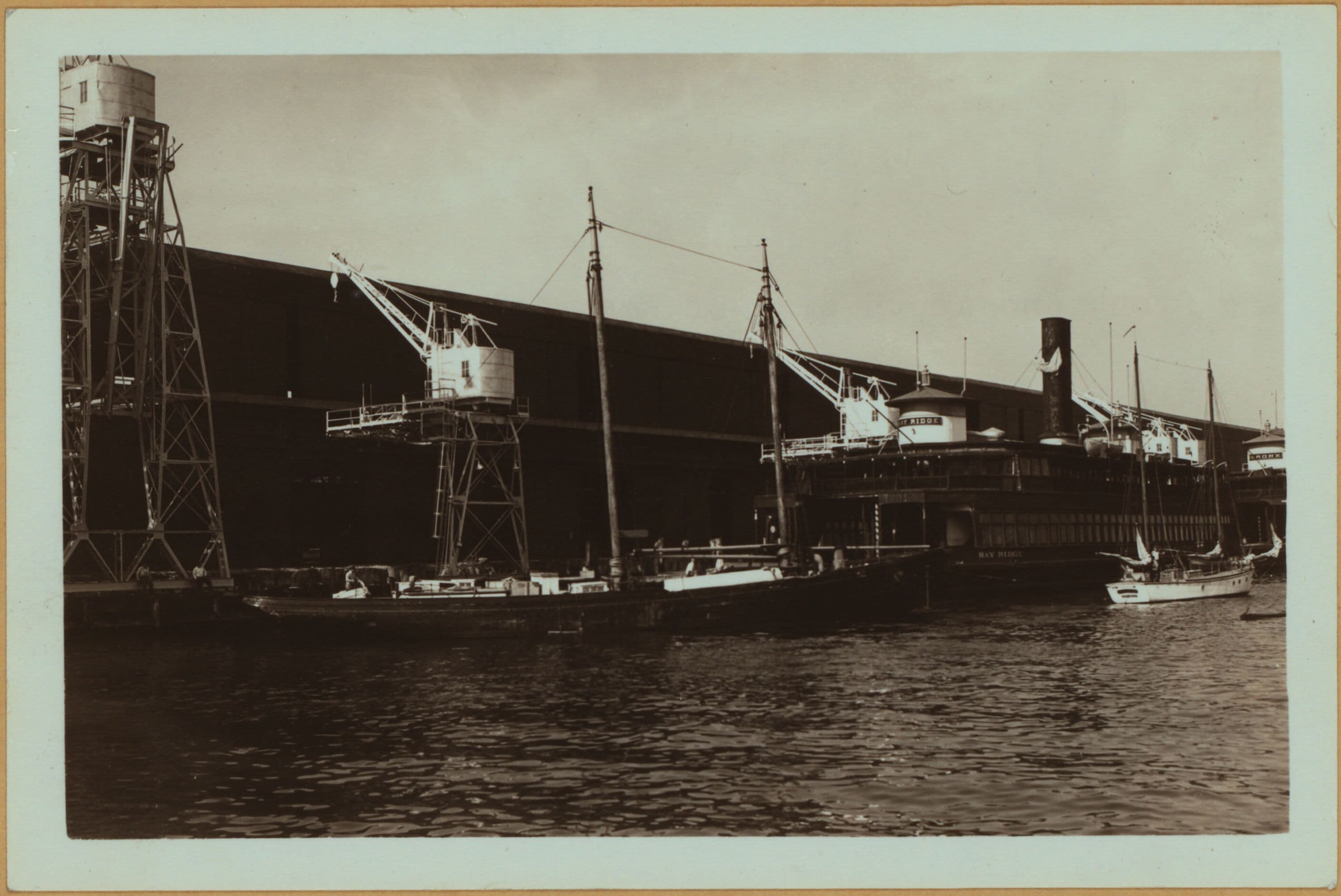 Upper Bay - Staten Island - Stapleton - Pier 13