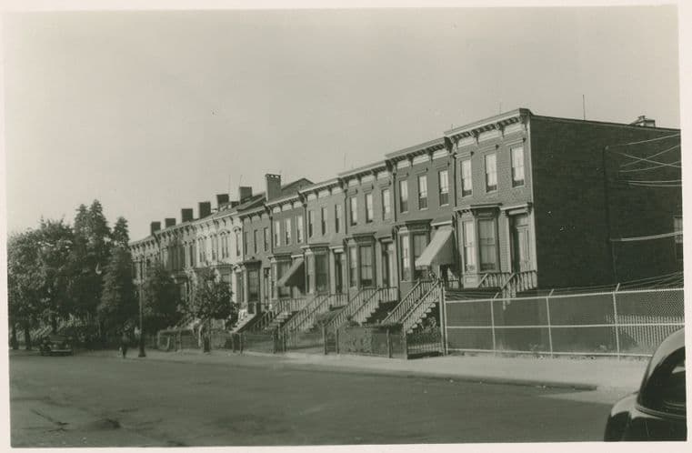 10th Street - Sixth Avenue, northwest corner, 1941-09-27