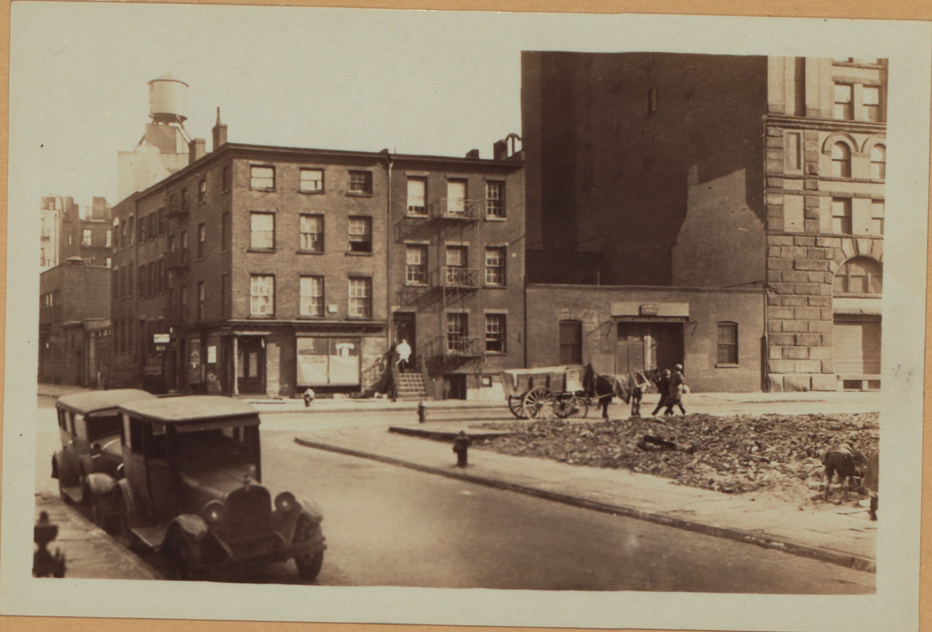 Manhattan: Washington Street - Charles Street, 1930–1932