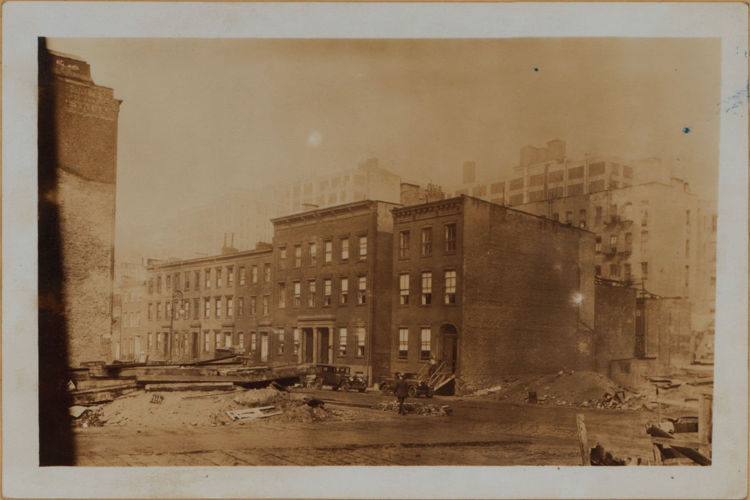 Manhattan: Charlton Street - 6th Avenue Extension