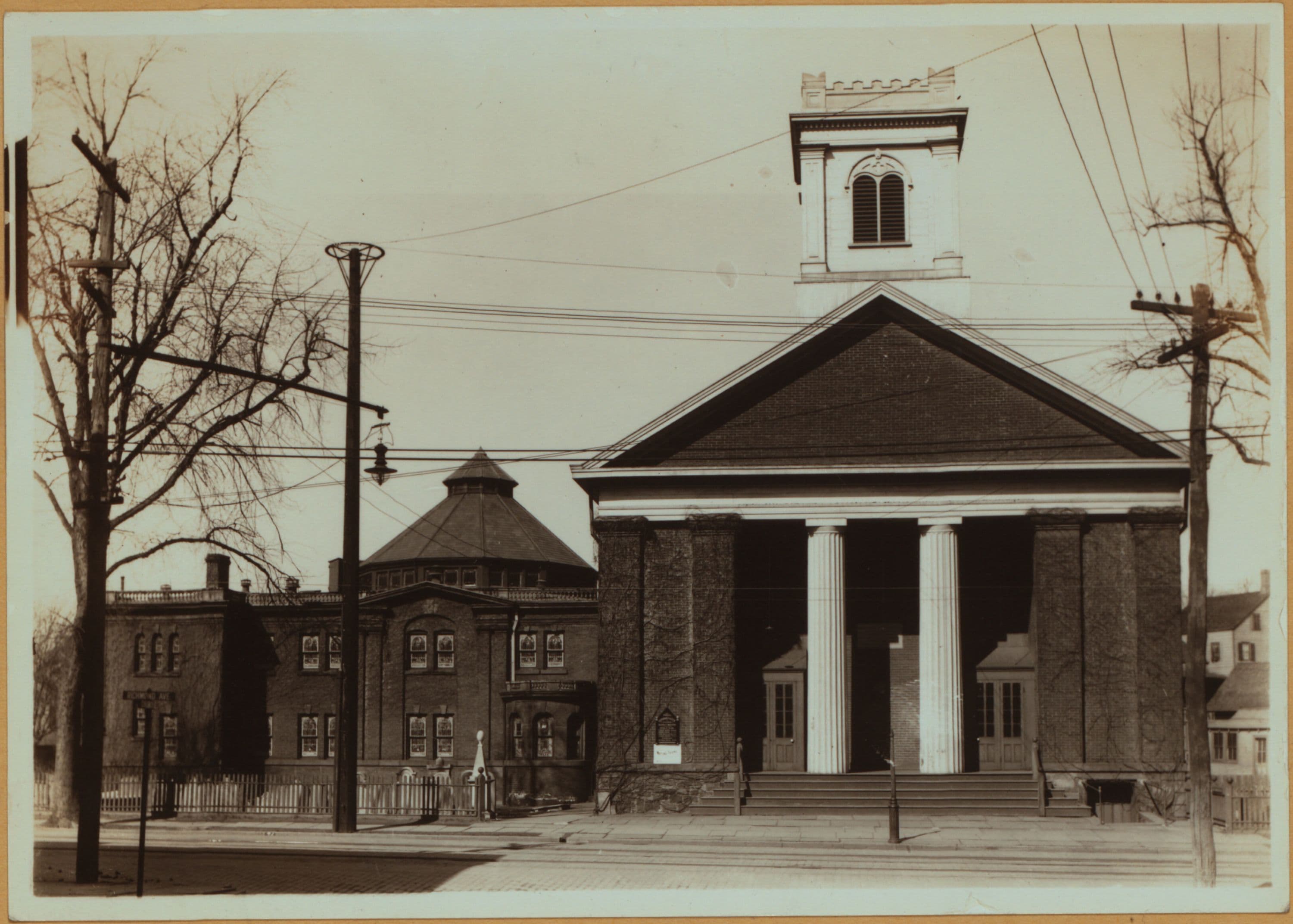Richmond: Richmond Avenue - Church Street