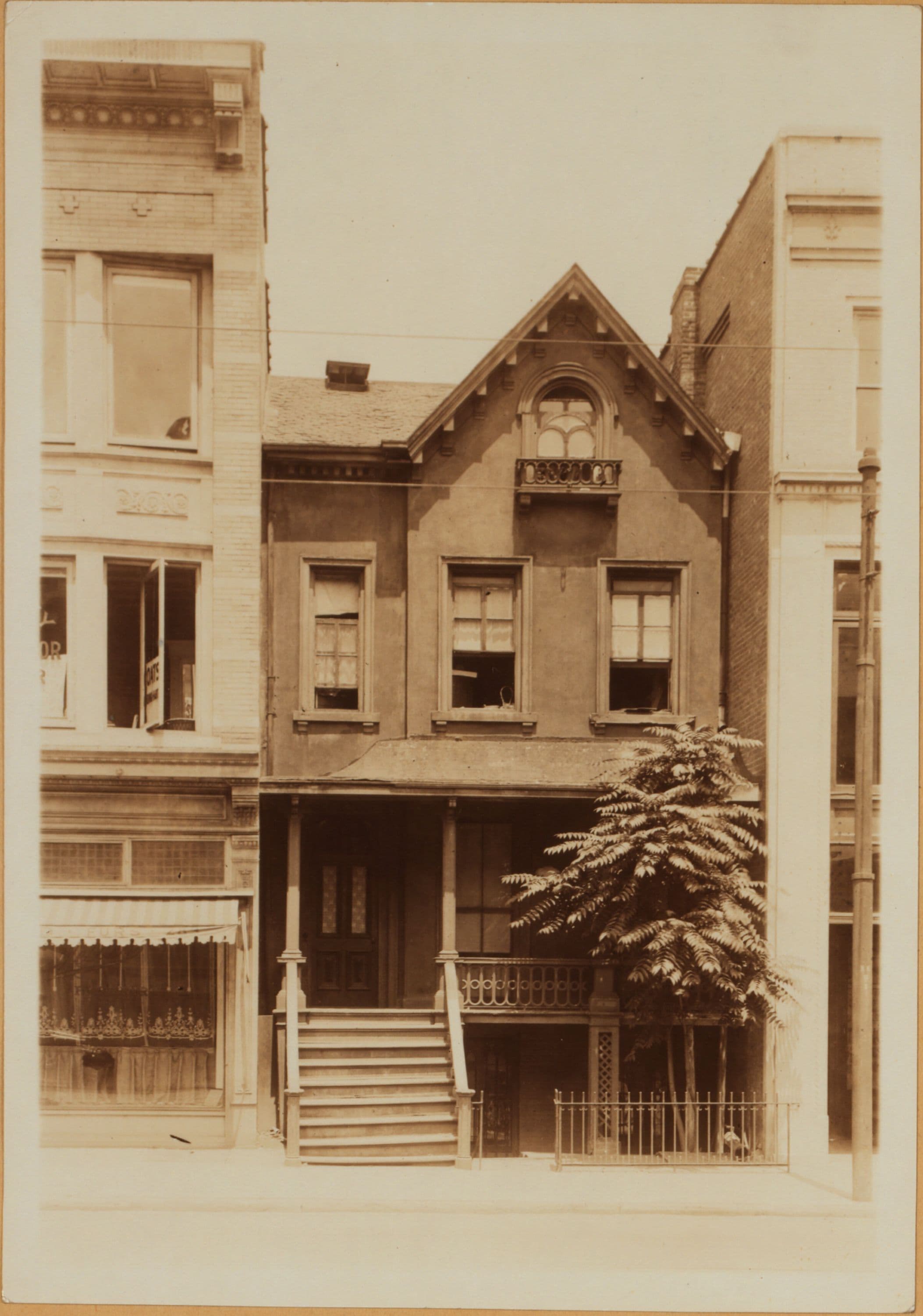 Brooklyn: Livingston Street - Hanover Place
