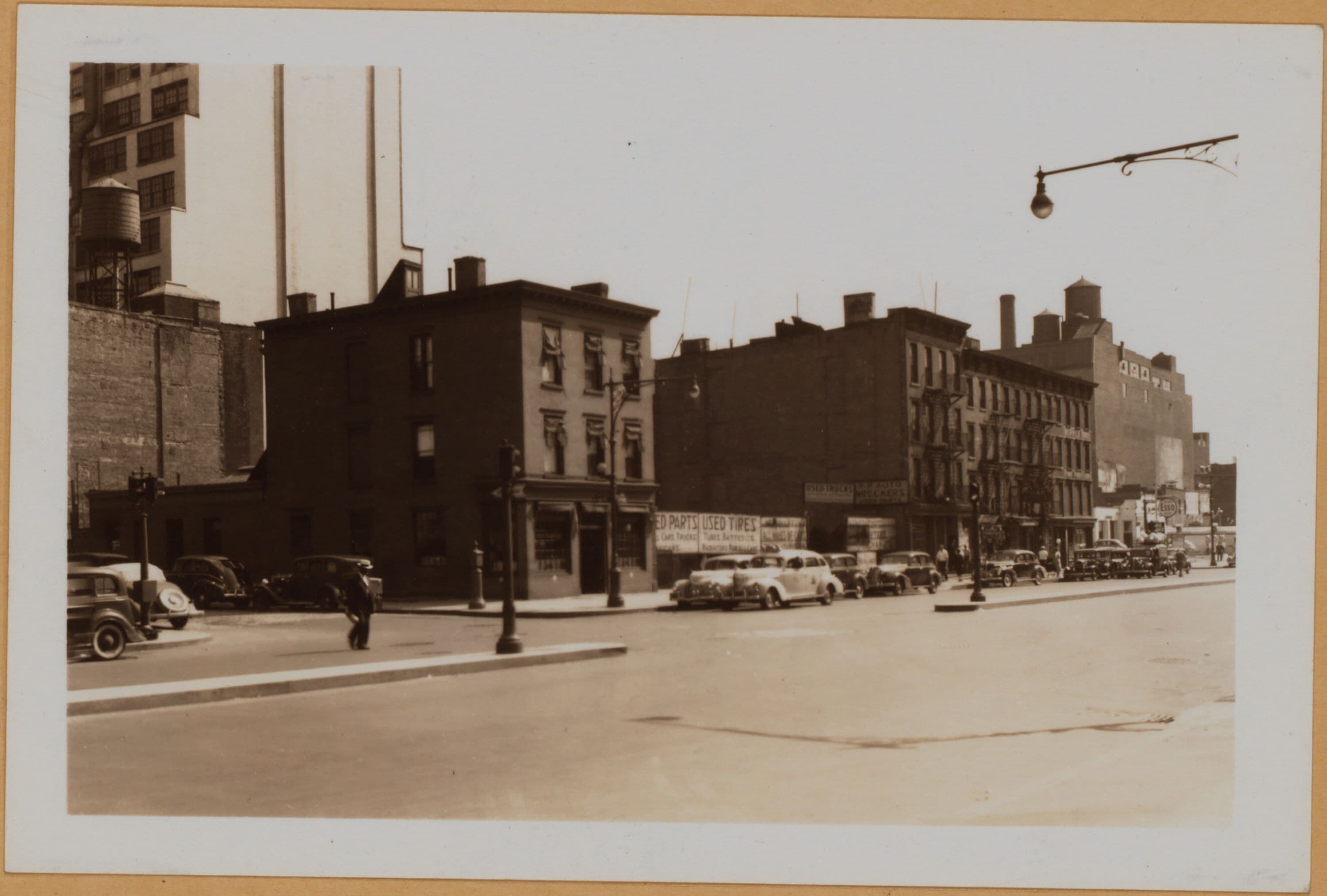 Manhattan: 11th Avenue - 46th Street (West)