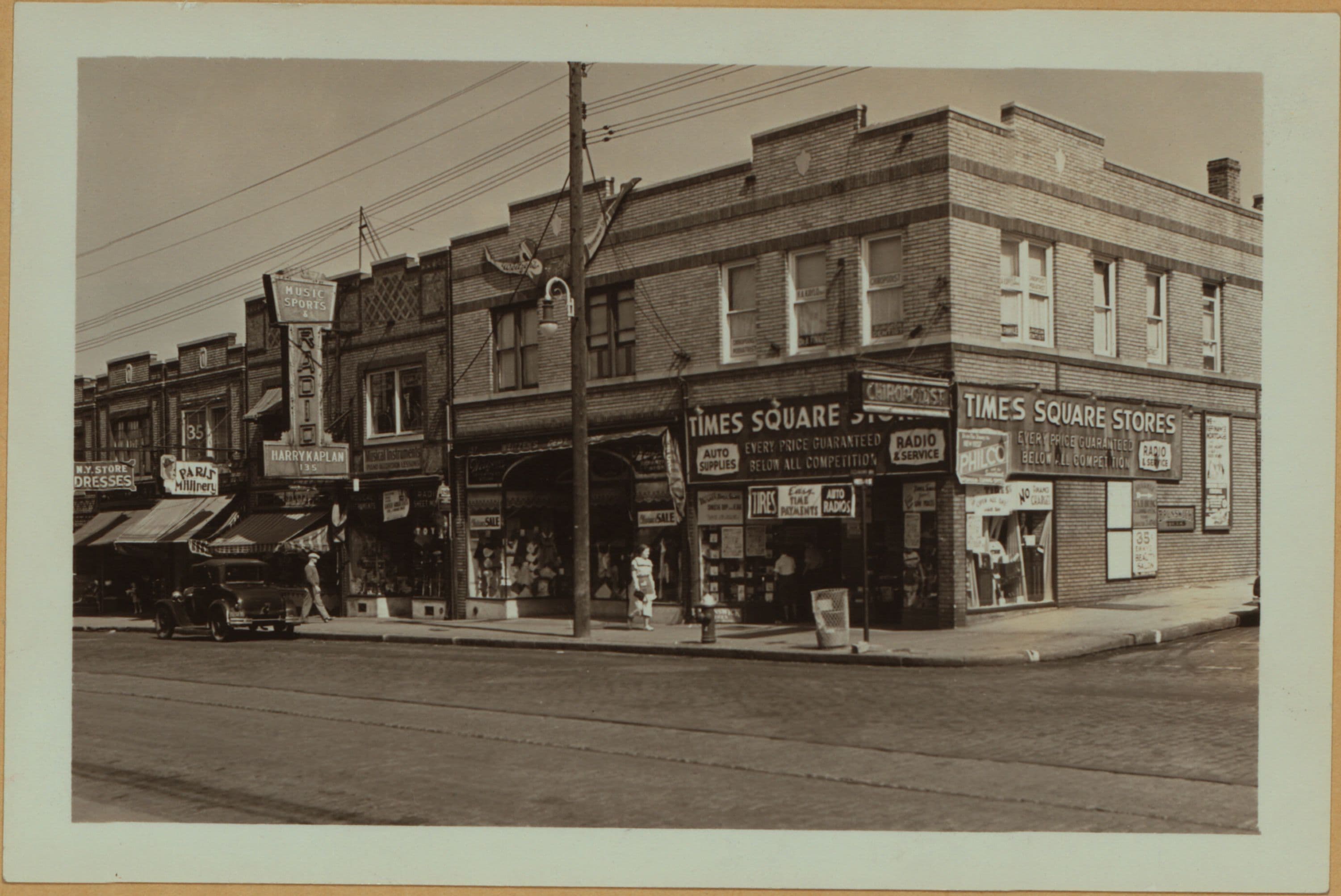 Richmond: Richmond Avenue - Vreeland Street