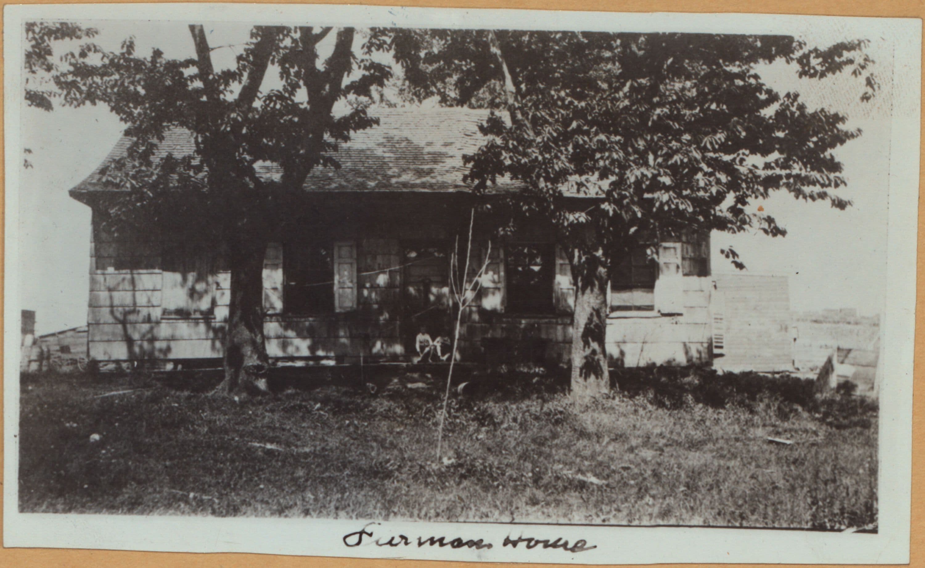 Queens: Yellowstone Boulevard - Dartmouth Street