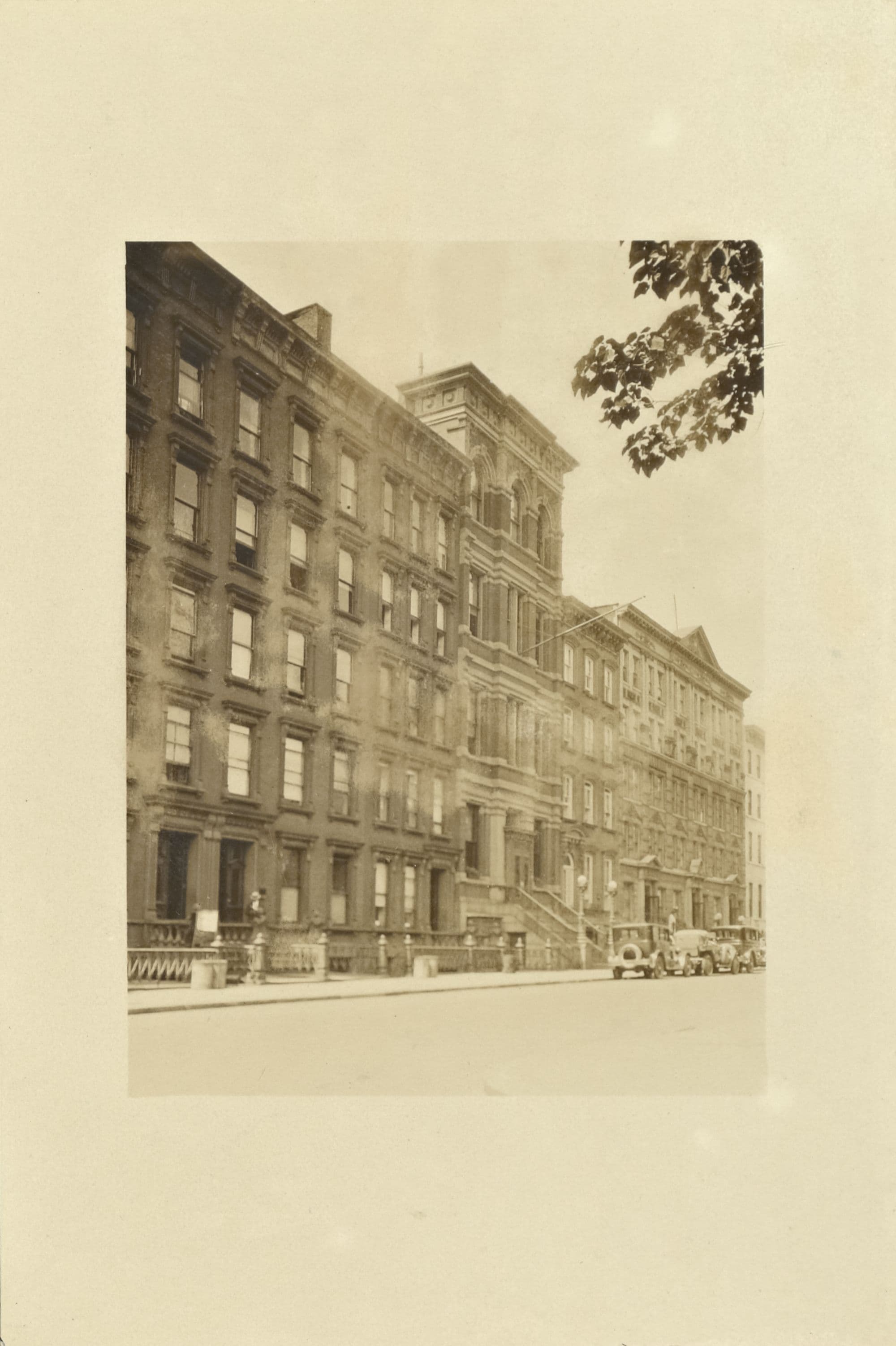Manhattan: 15th Street (East) - Rutherford Place