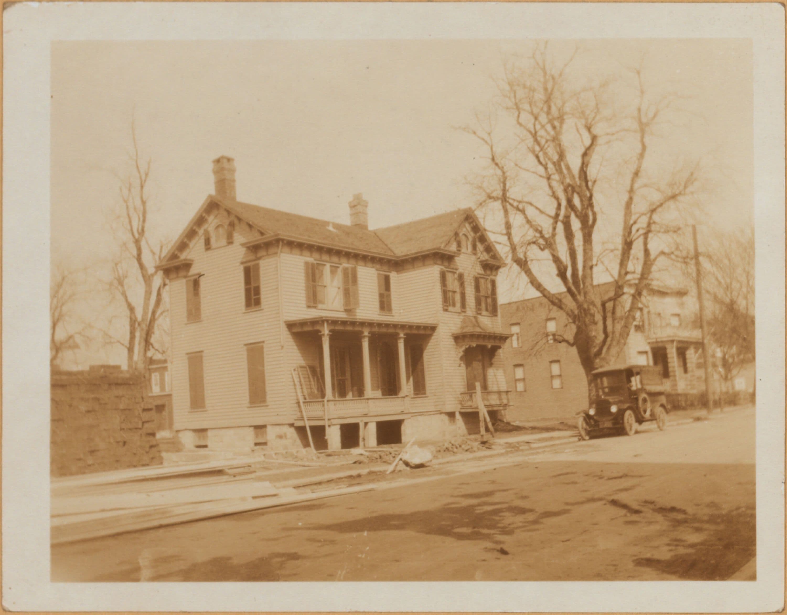 Brooklyn: Flatbush Avenue - Hubbard Place, 1923–1925