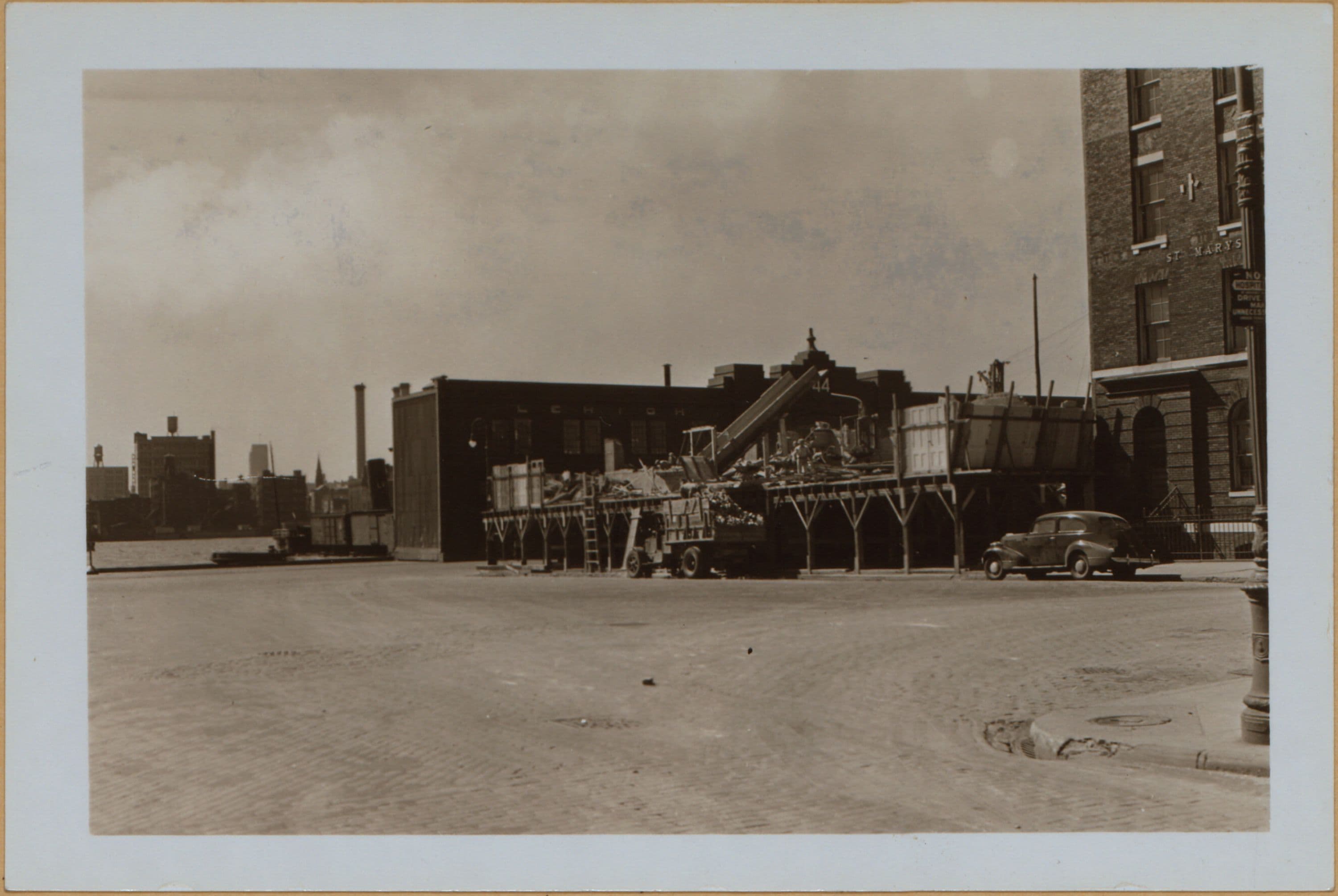 Manhattan: Jackson Street - Front Street