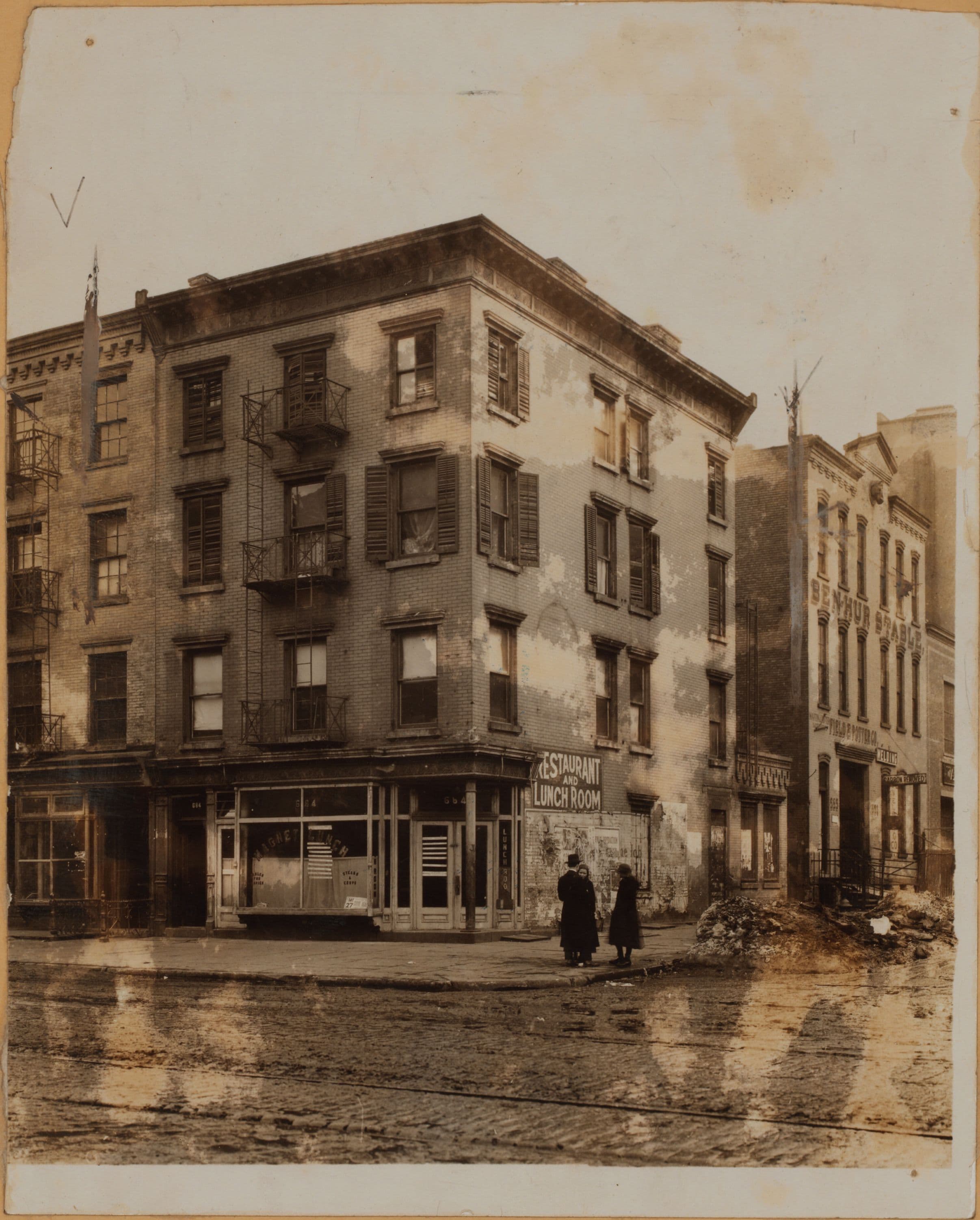 Manhattan: 11th Avenue - 49th Street (West)