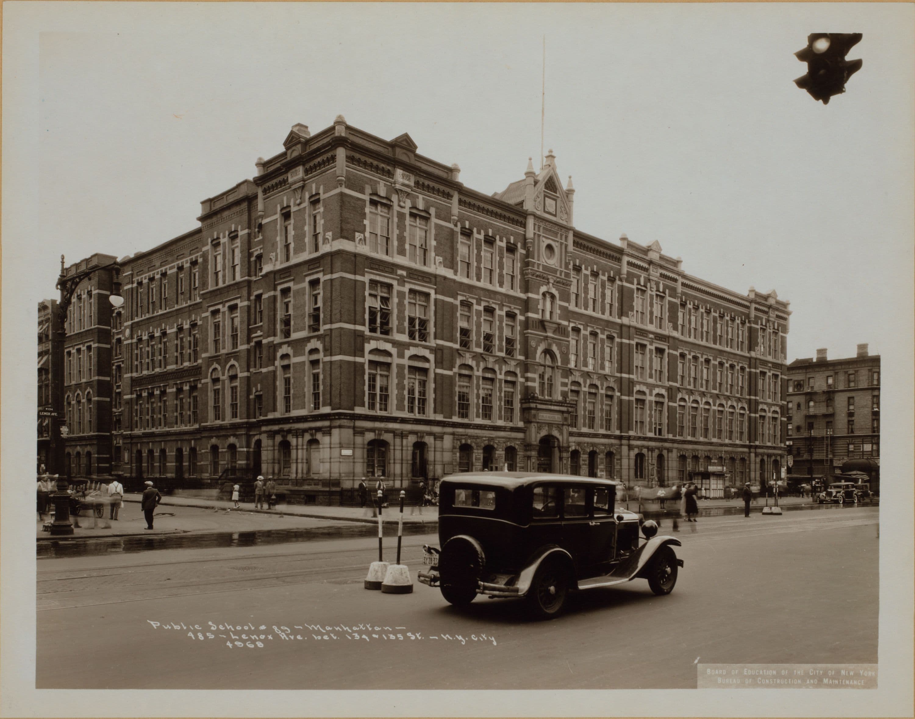 Manhattan: Lenox Avenue - 134th Street
