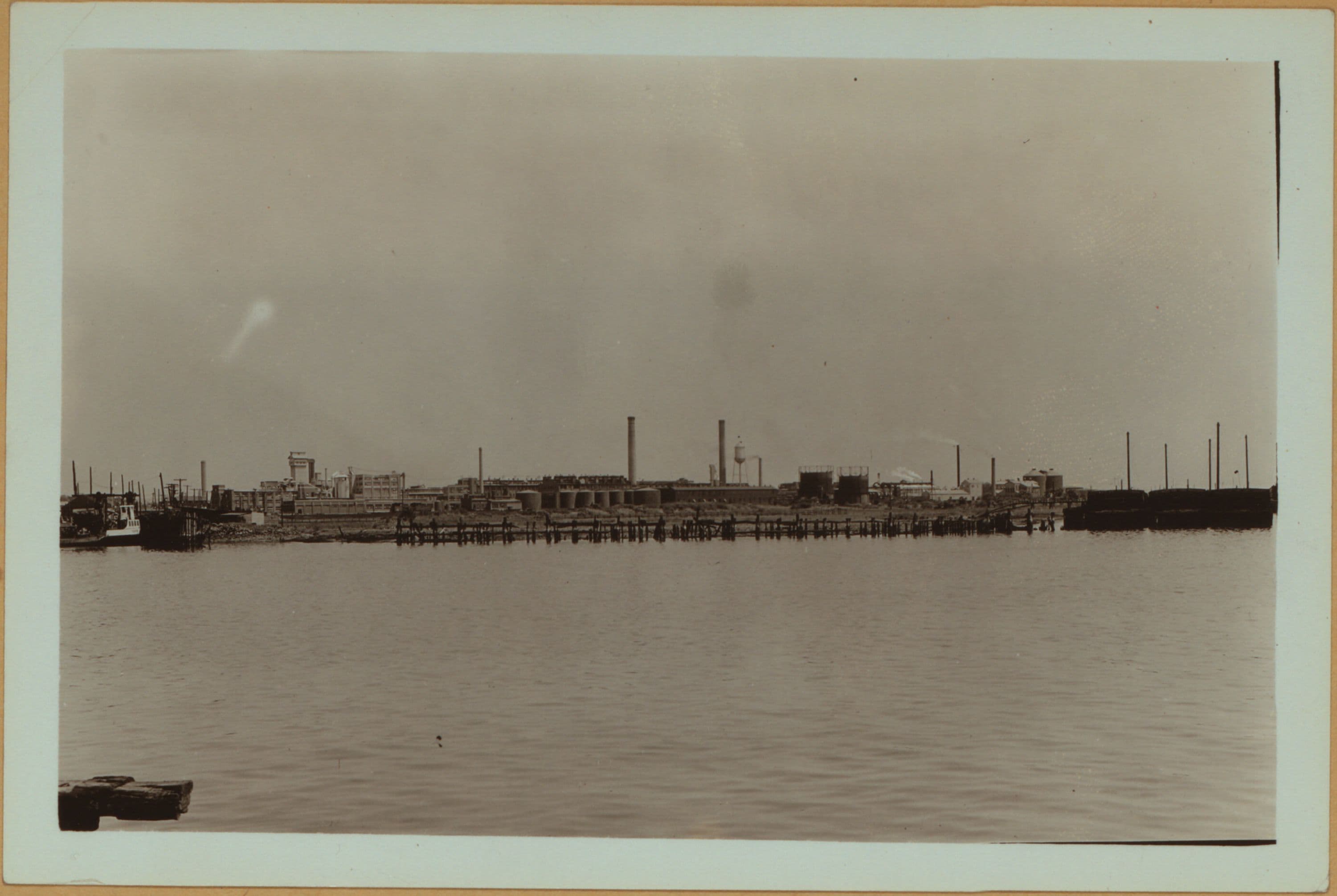 Arthur Kill - Holland Hook - Staten Island [Richmond - Ivoryport - Procter and Gamble Ivory soap works.]