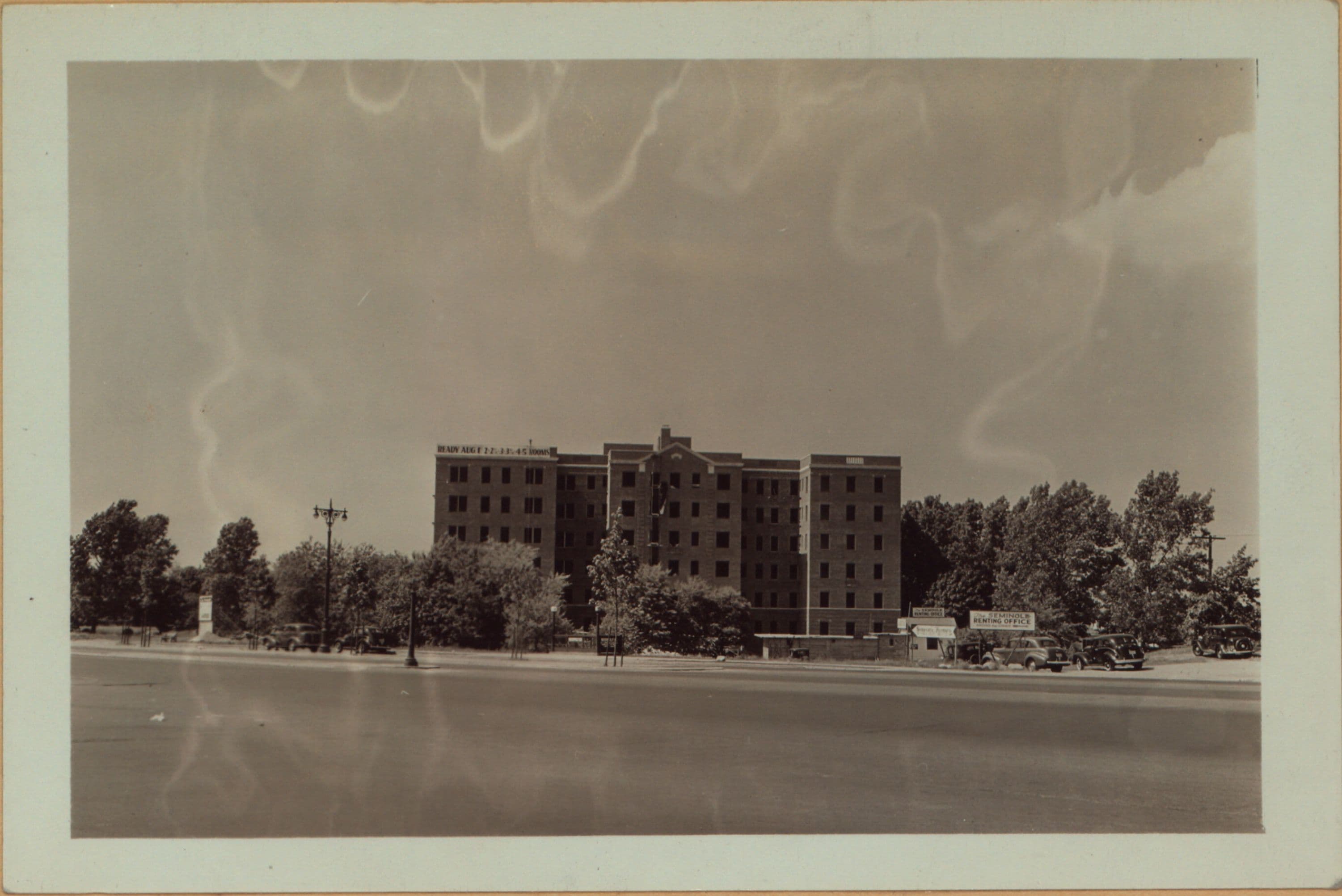 Queens: Queens Boulevard - 75th Road