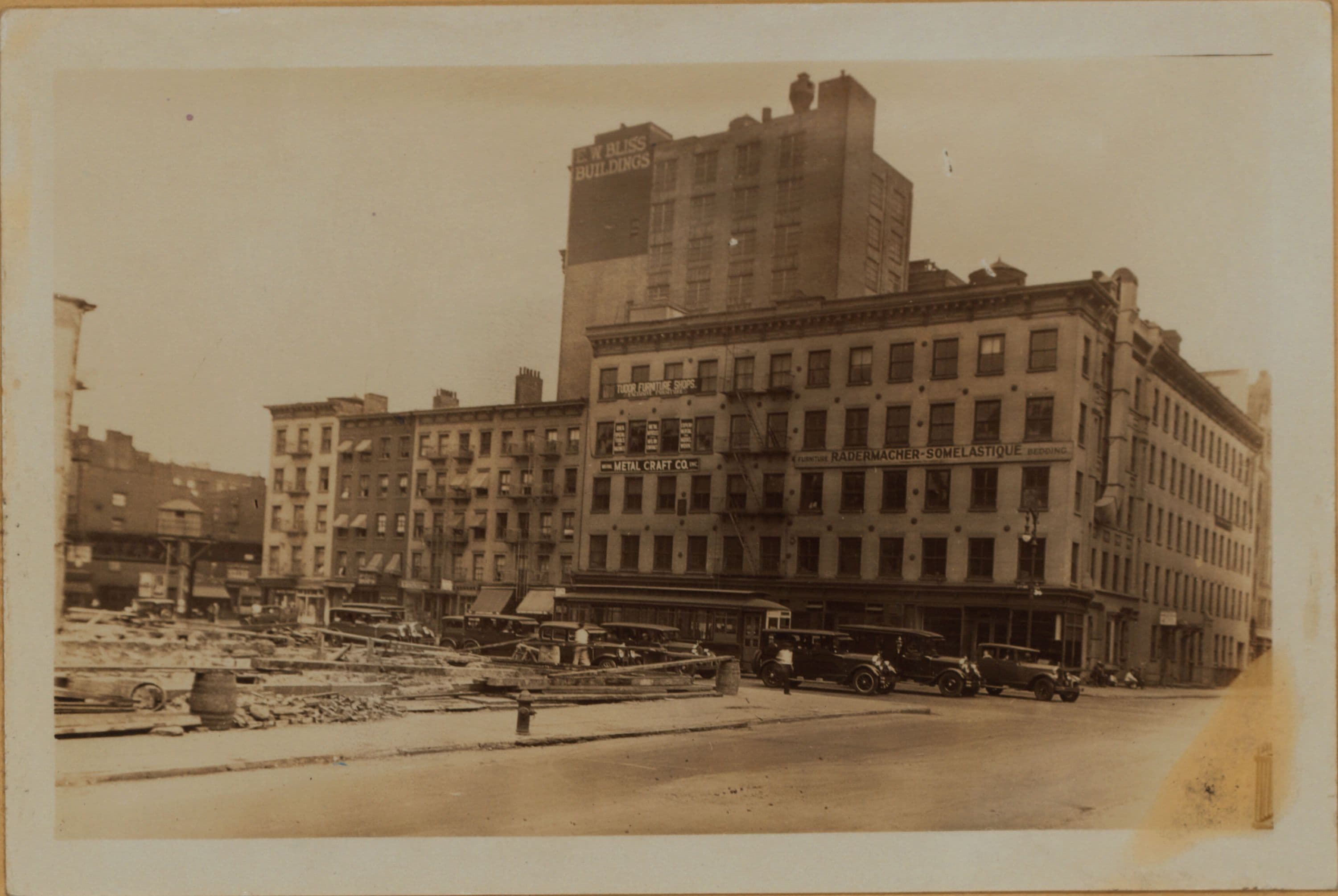 Manhattan: 2nd Ave. - 22nd St.