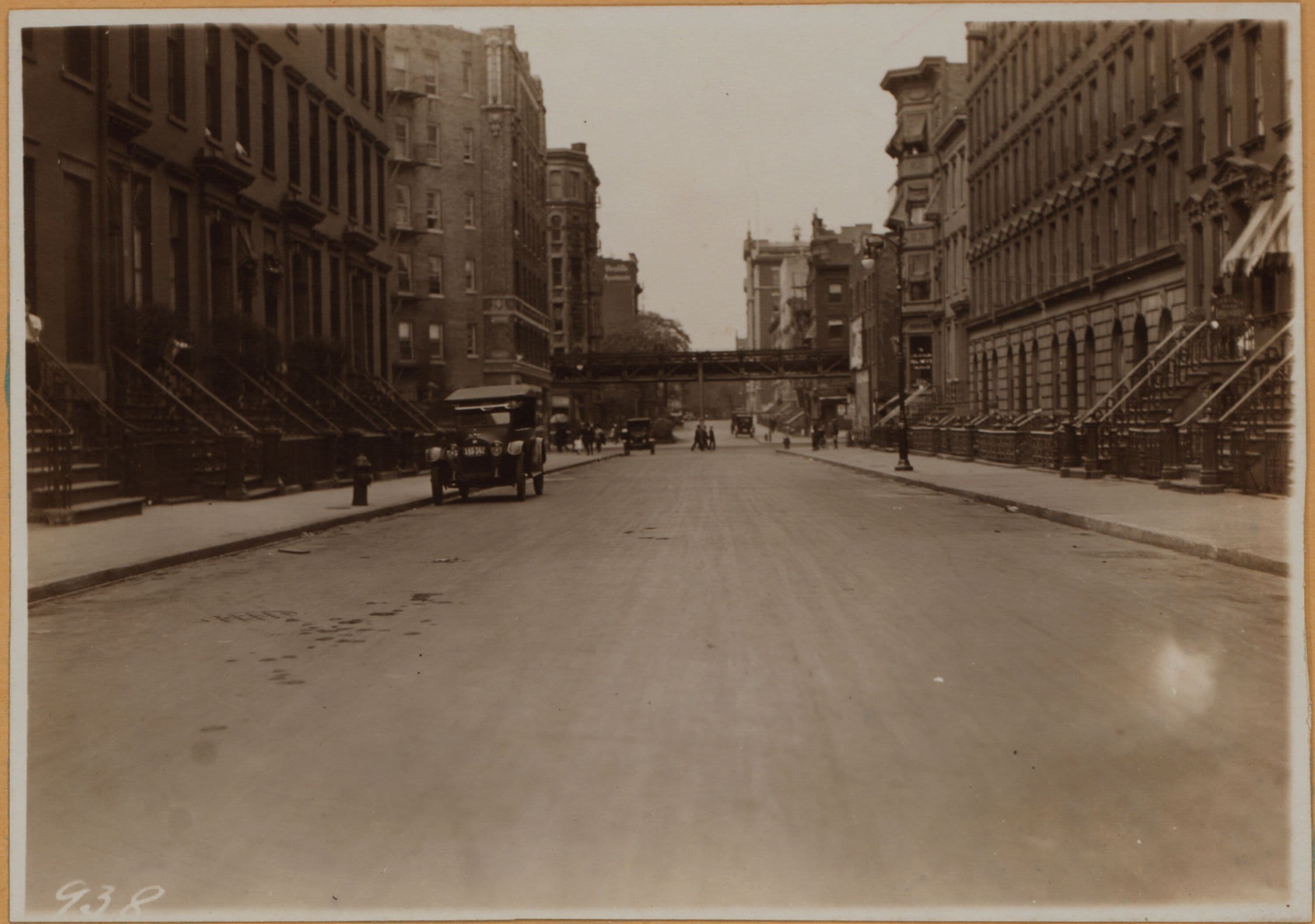 Manhattan: 11th Street - 5th Avenue