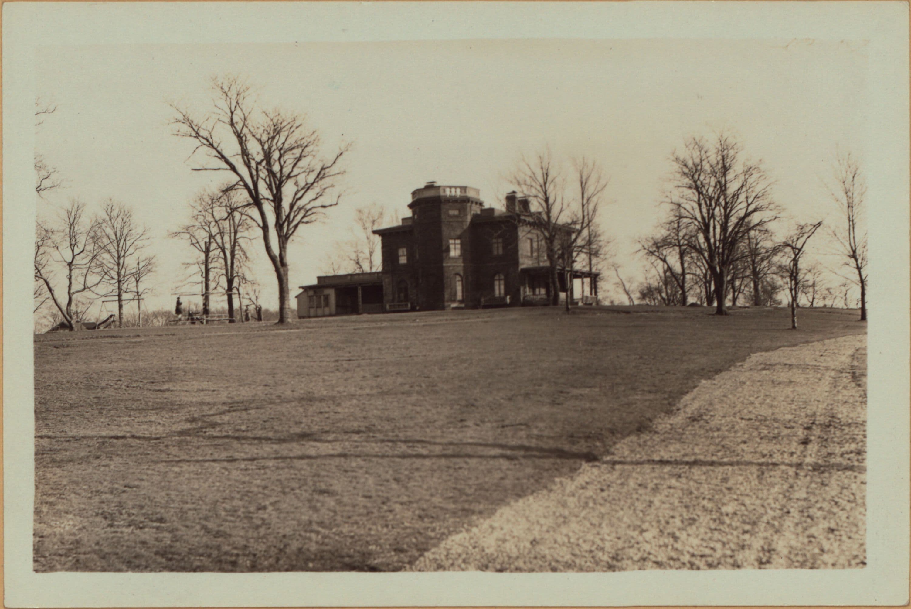 Queens: College Point Park - [Chisholm Mansion.], 1932