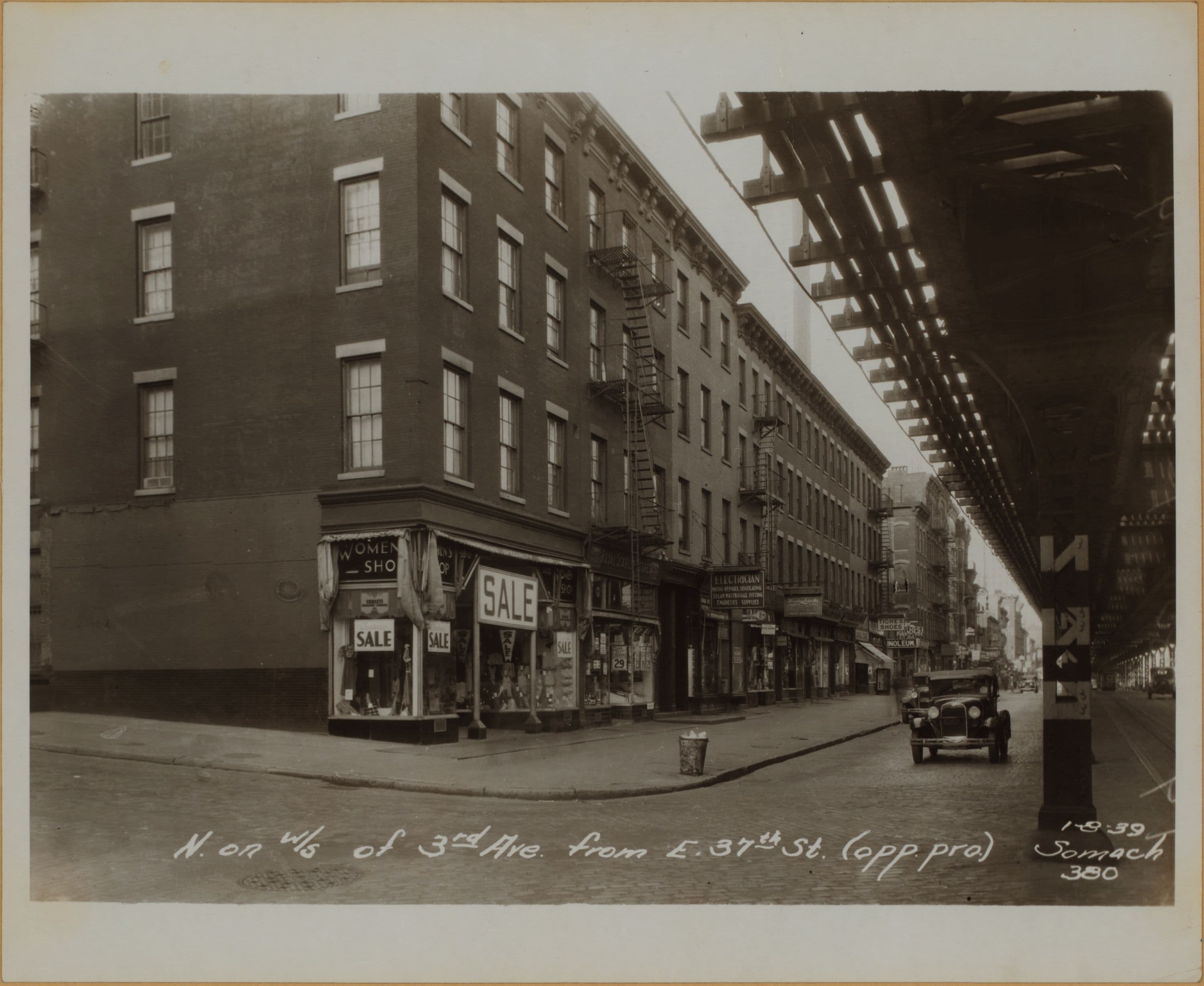 Manhattan: 3rd Avenue - 37th Street (East)