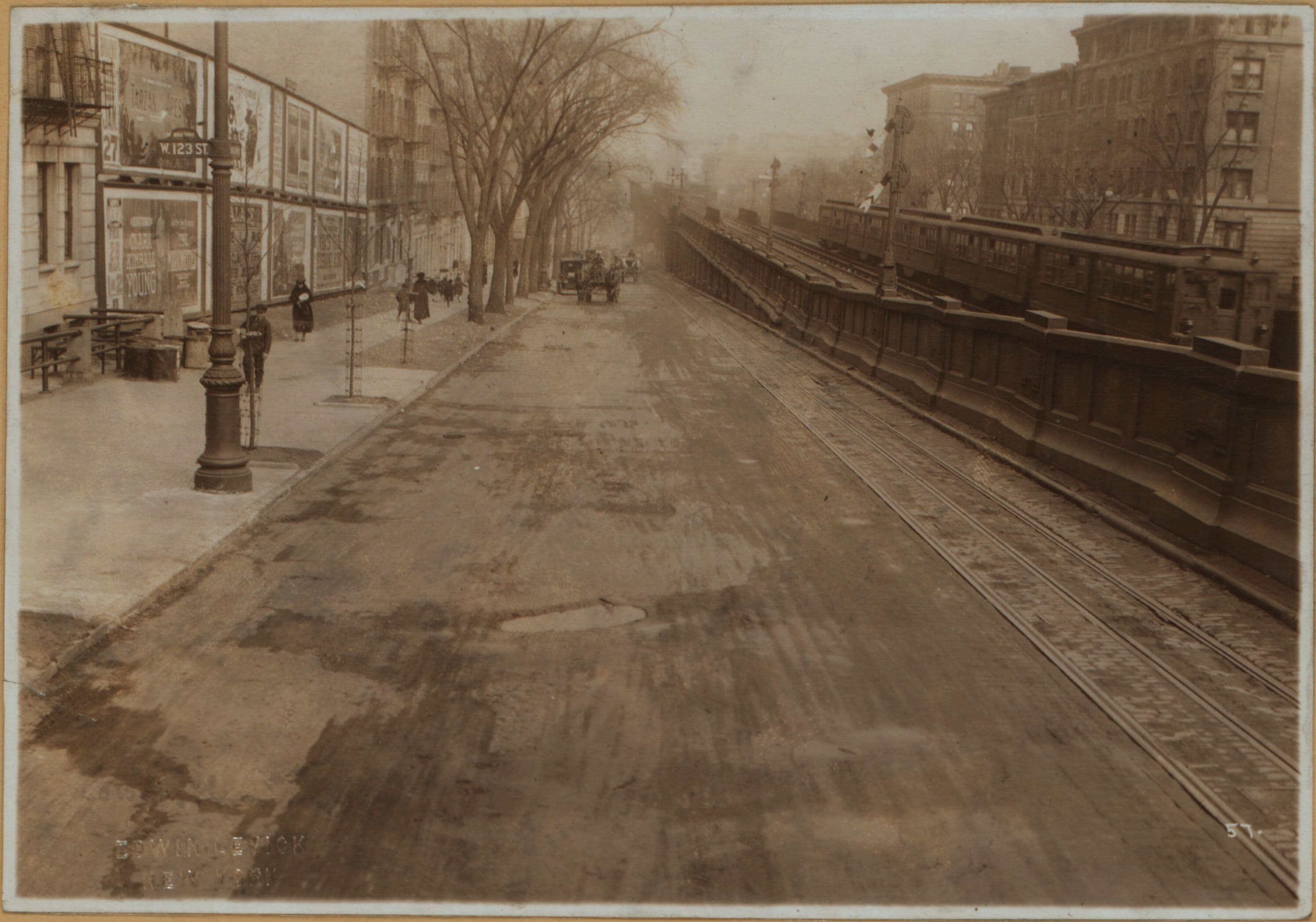 Manhattan: Broadway - 123rd Street