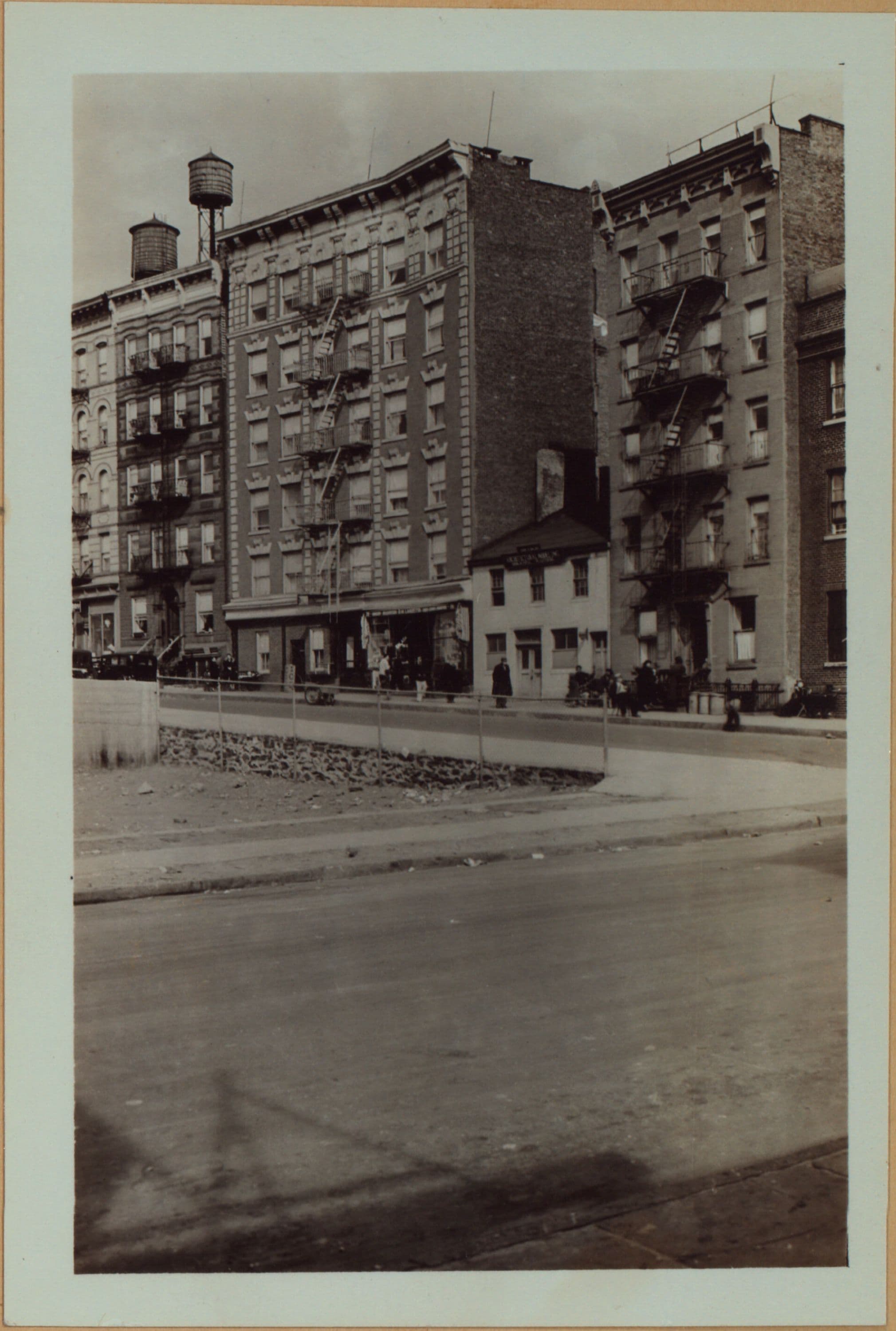Manhattan: Broadway - 131st Street (West)