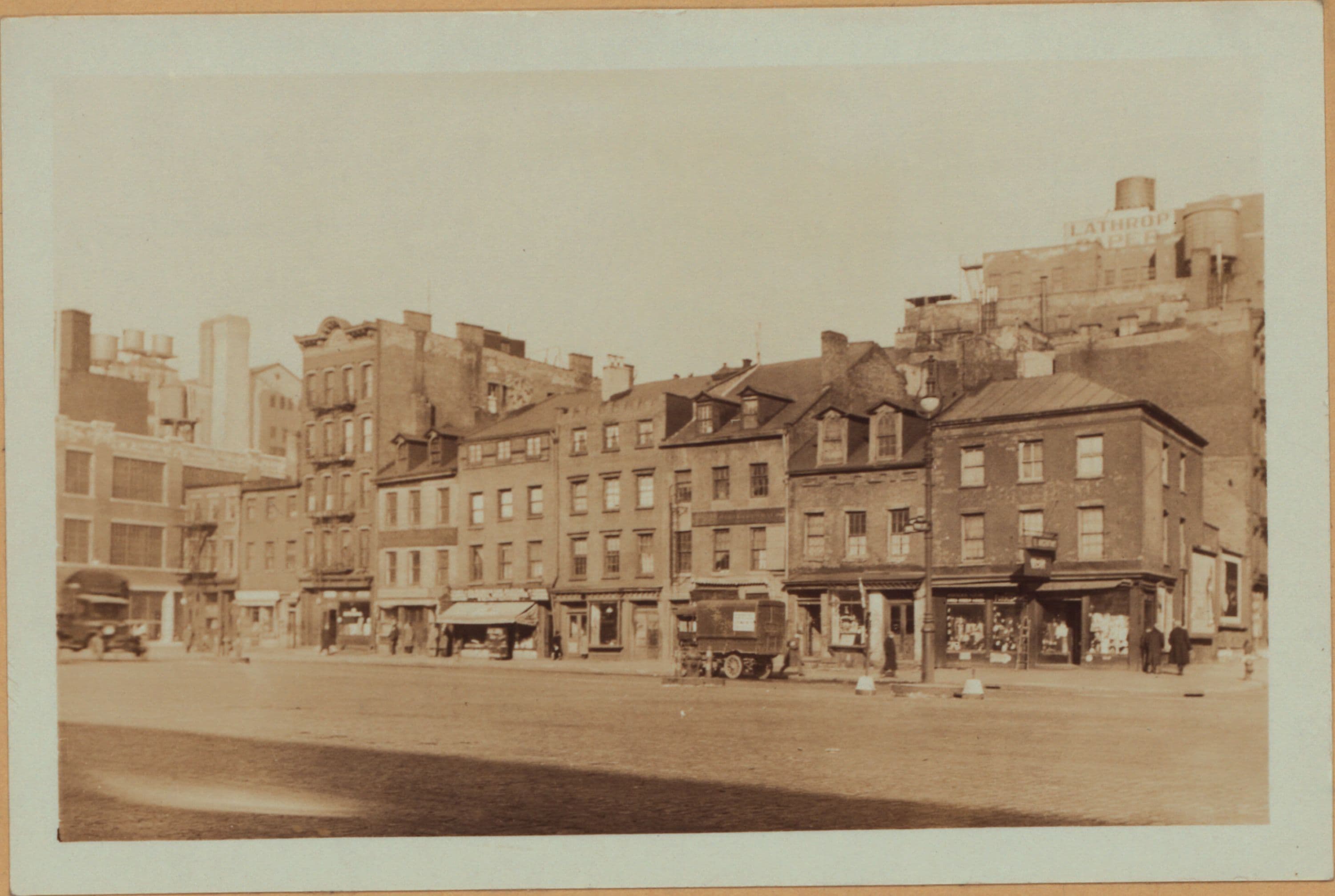 Manhattan: West Street - Perry Street