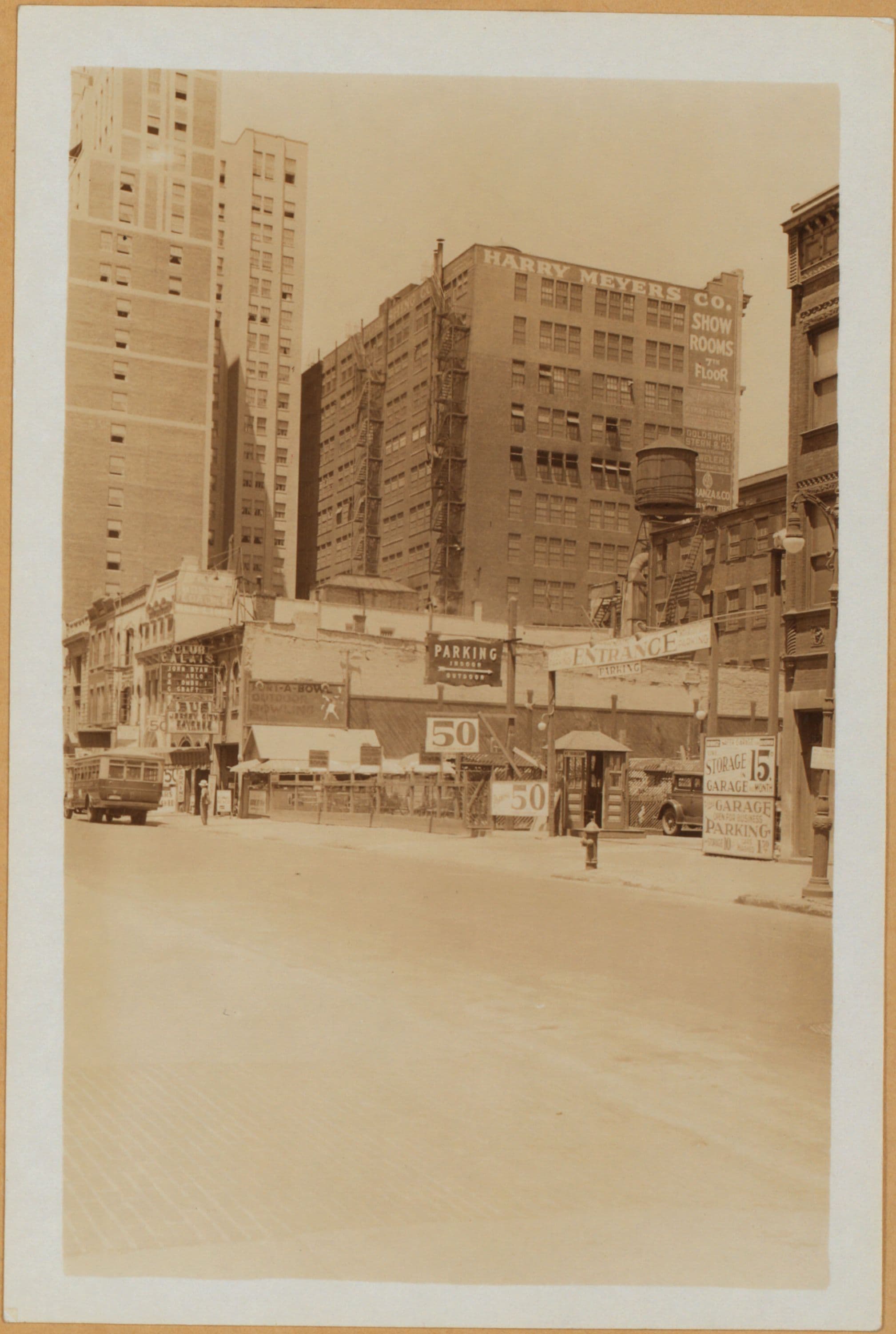 Manhattan: 51st Street - 6th Avenue