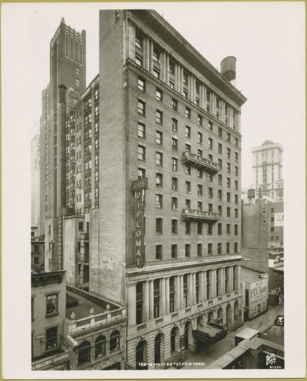 43rd Street (West) #108-16