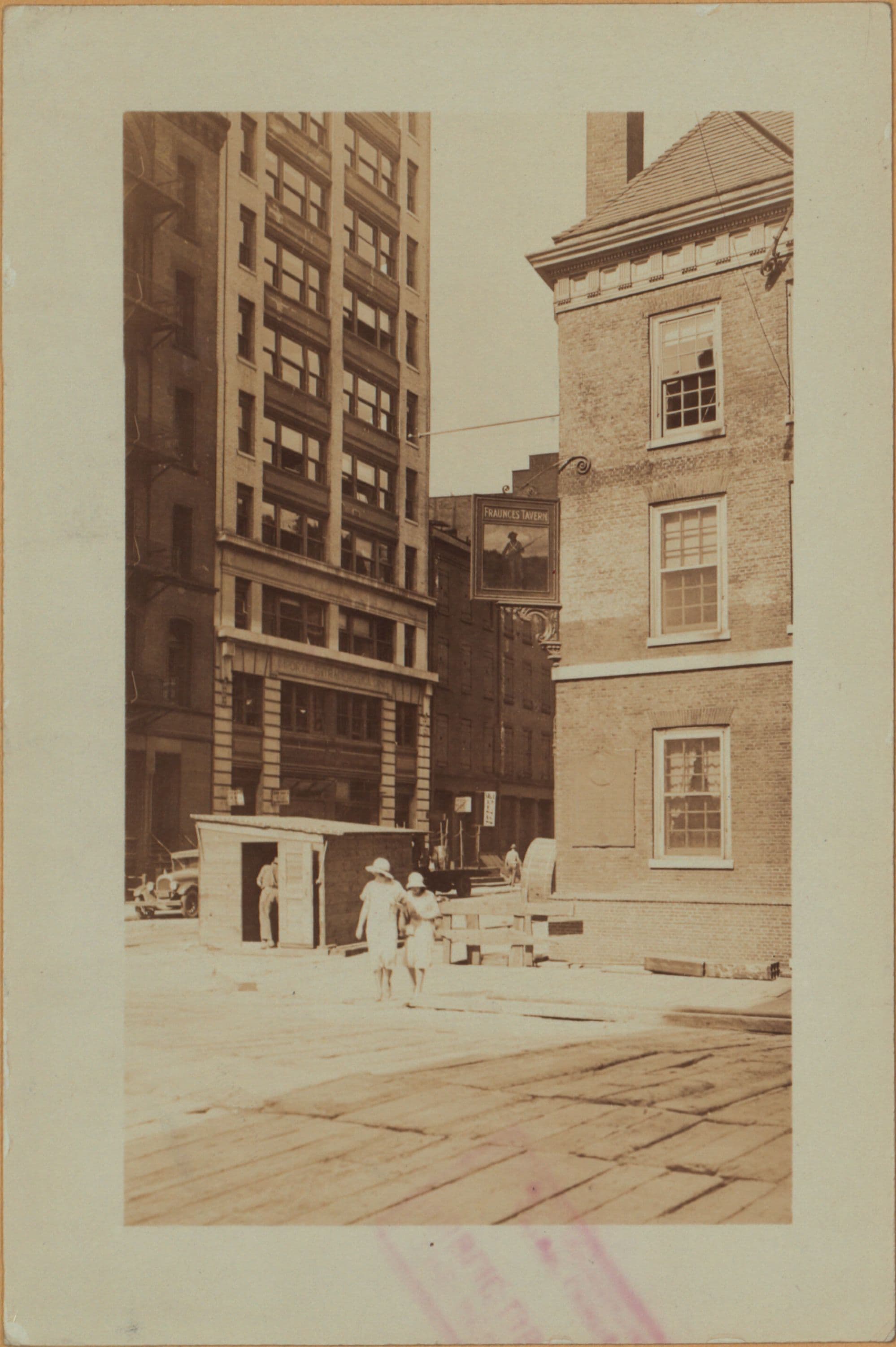 Manhattan: Pearl Street - Broad Street