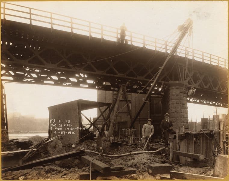 Bronx: 162nd Street - Sedgwick Avenue