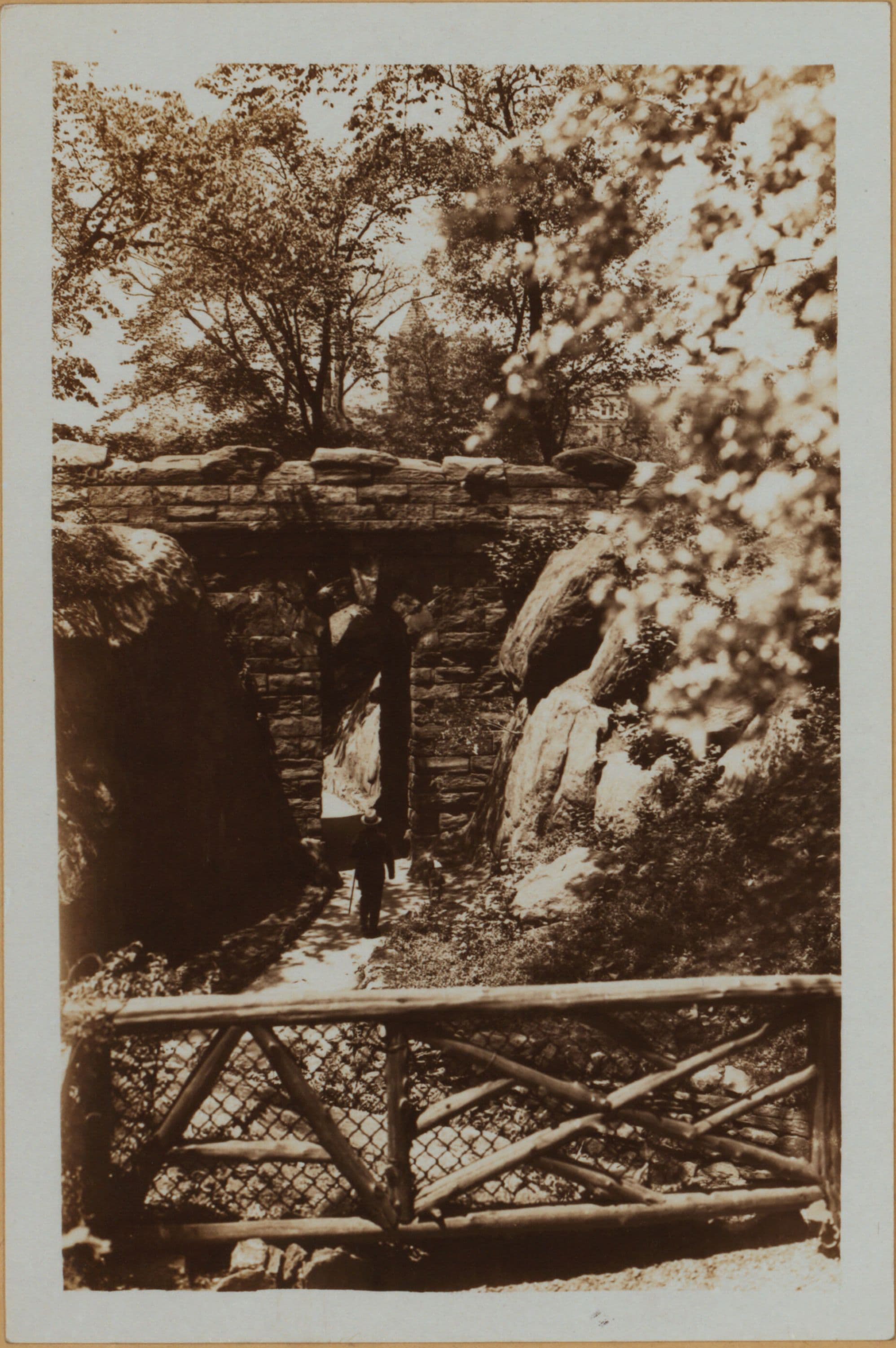 Manhattan: Central Park - Pathways [near Indian Cave].