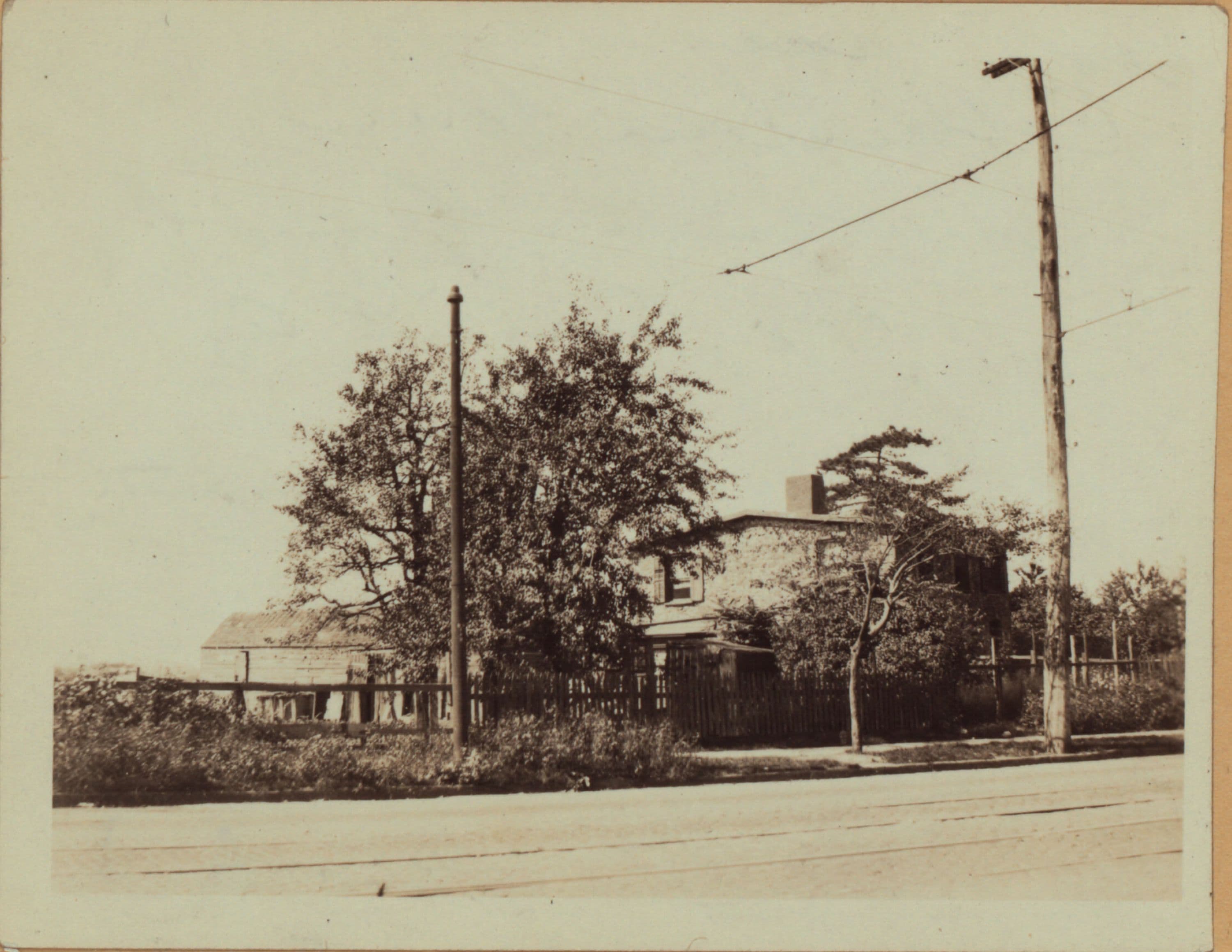 Queens: Grand Avenue - 82nd Street
