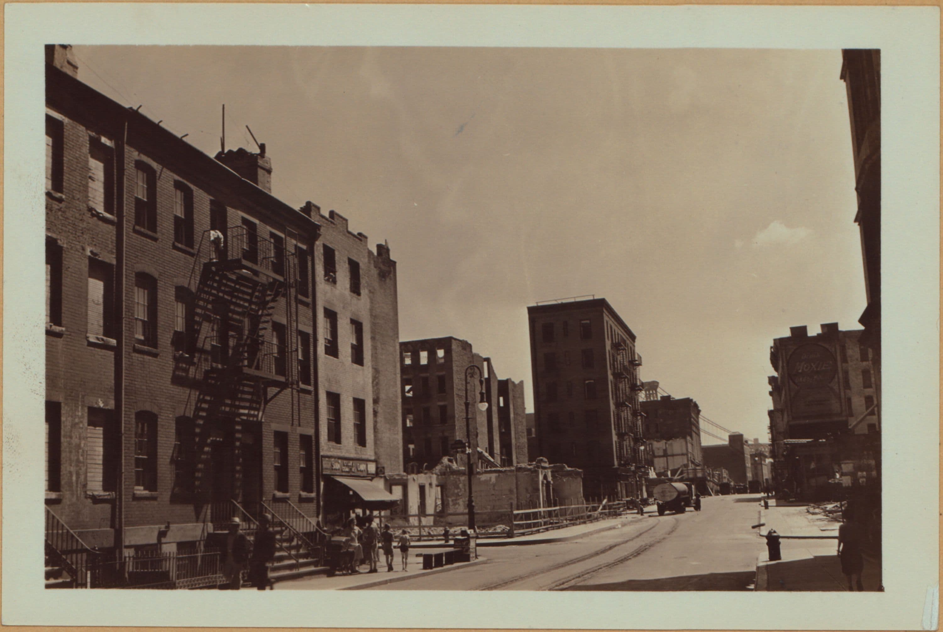 Manhattan: Monroe Street - Gouverneur Street, 1939