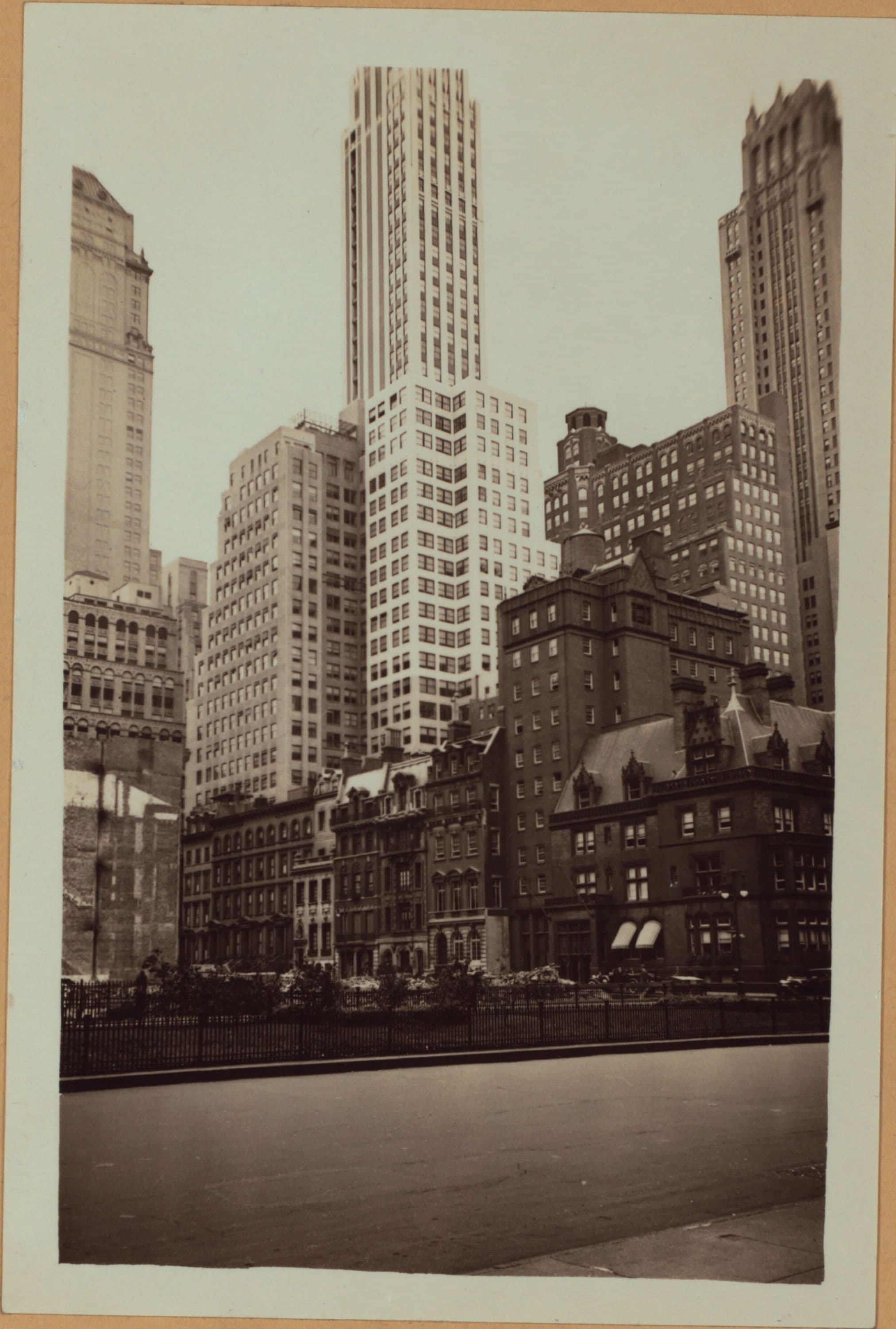 Manhattan: Park Avenue - 38th Street, 1933