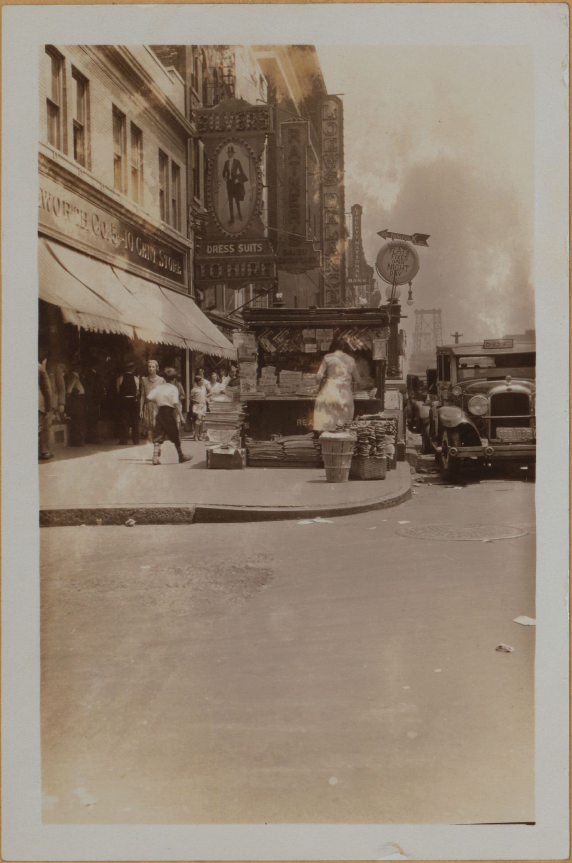 Manhattan: Delancey Street - Norfolk Street, 1930