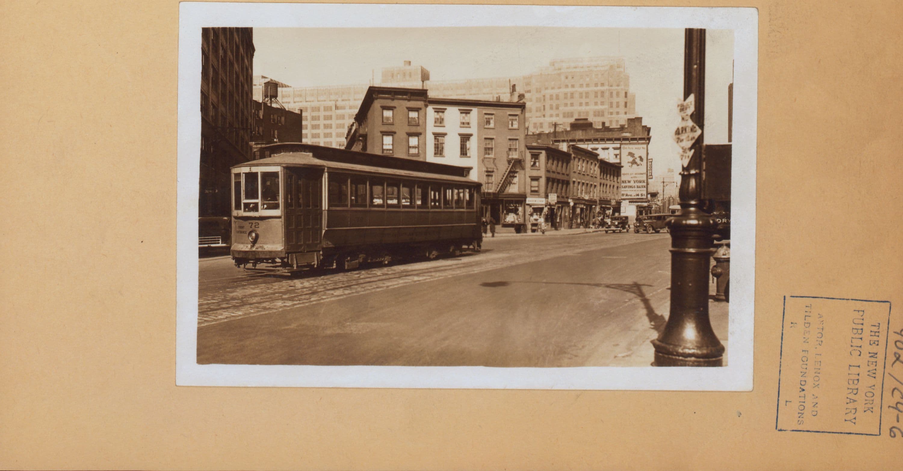 Manhattan: 8th Avenue - 4th Street