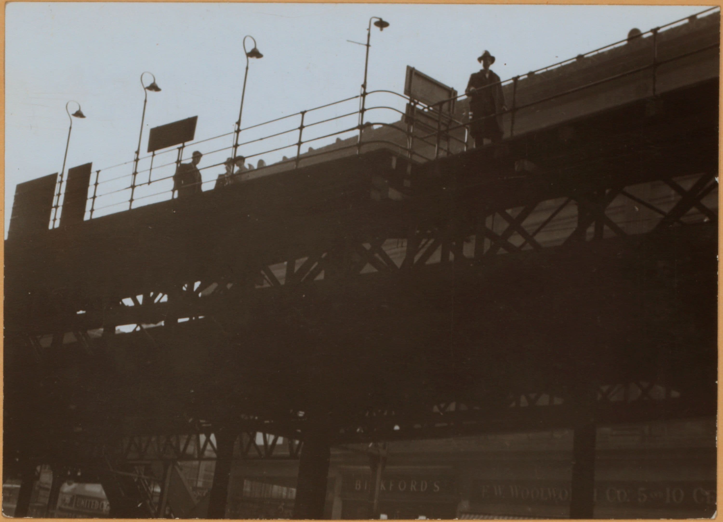 Manhattan: 6th Avenue - 50th Street (West)