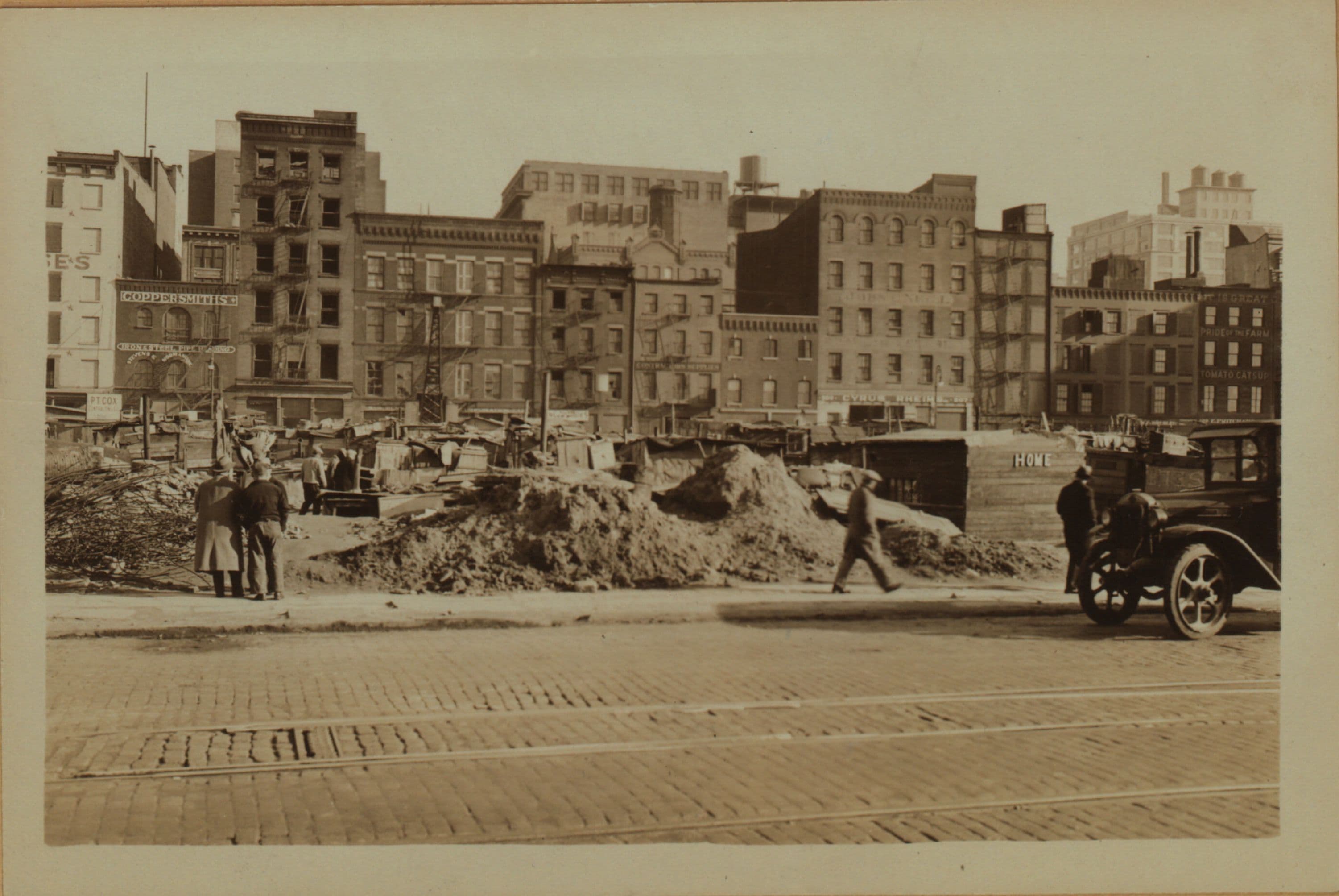 Squatters Colony between West and Washington Streets.