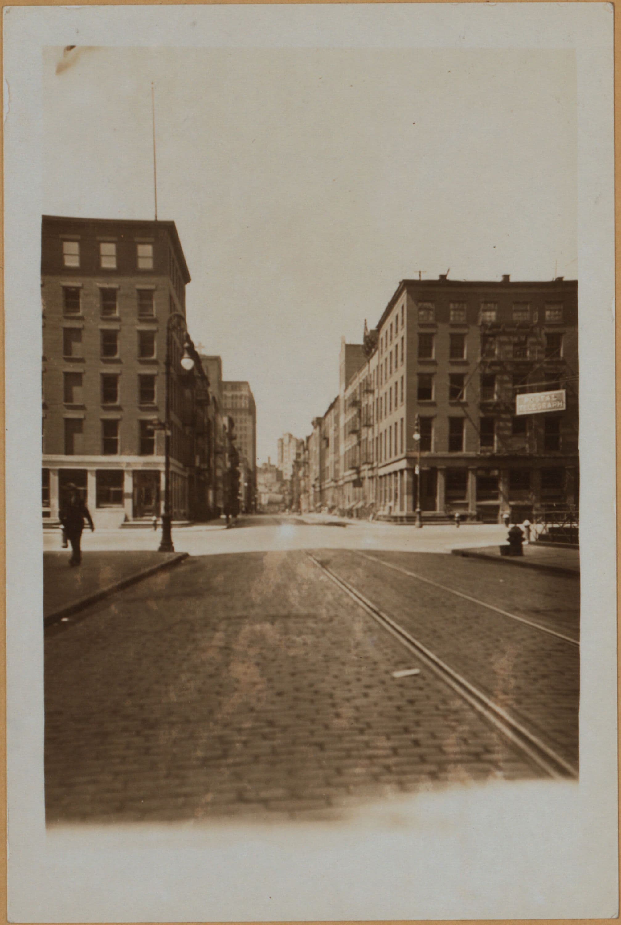Manhattan: Front Street - Wall Street