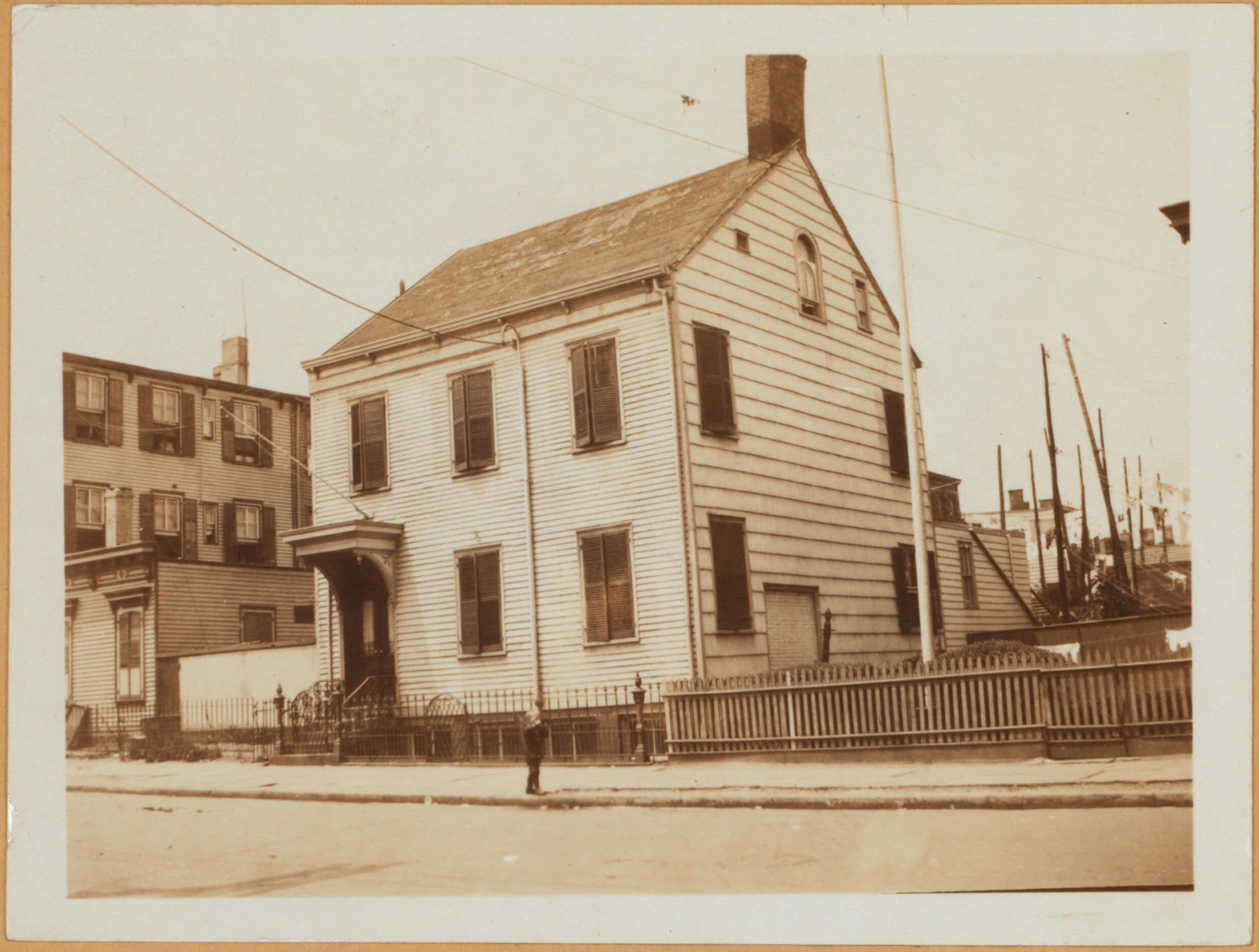 Brooklyn: Powers Street - Bushwick Avenue