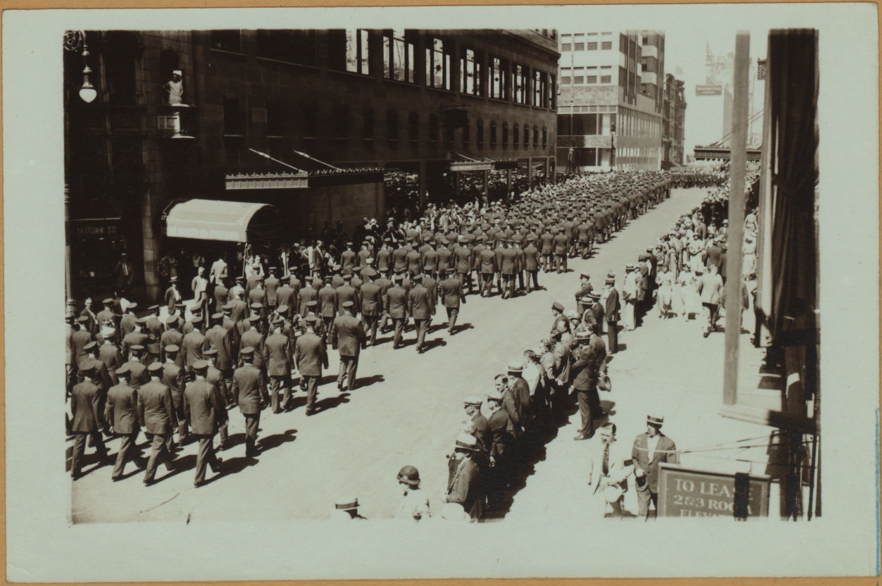 Celebrations - Parades - Municipal events - Firemen.