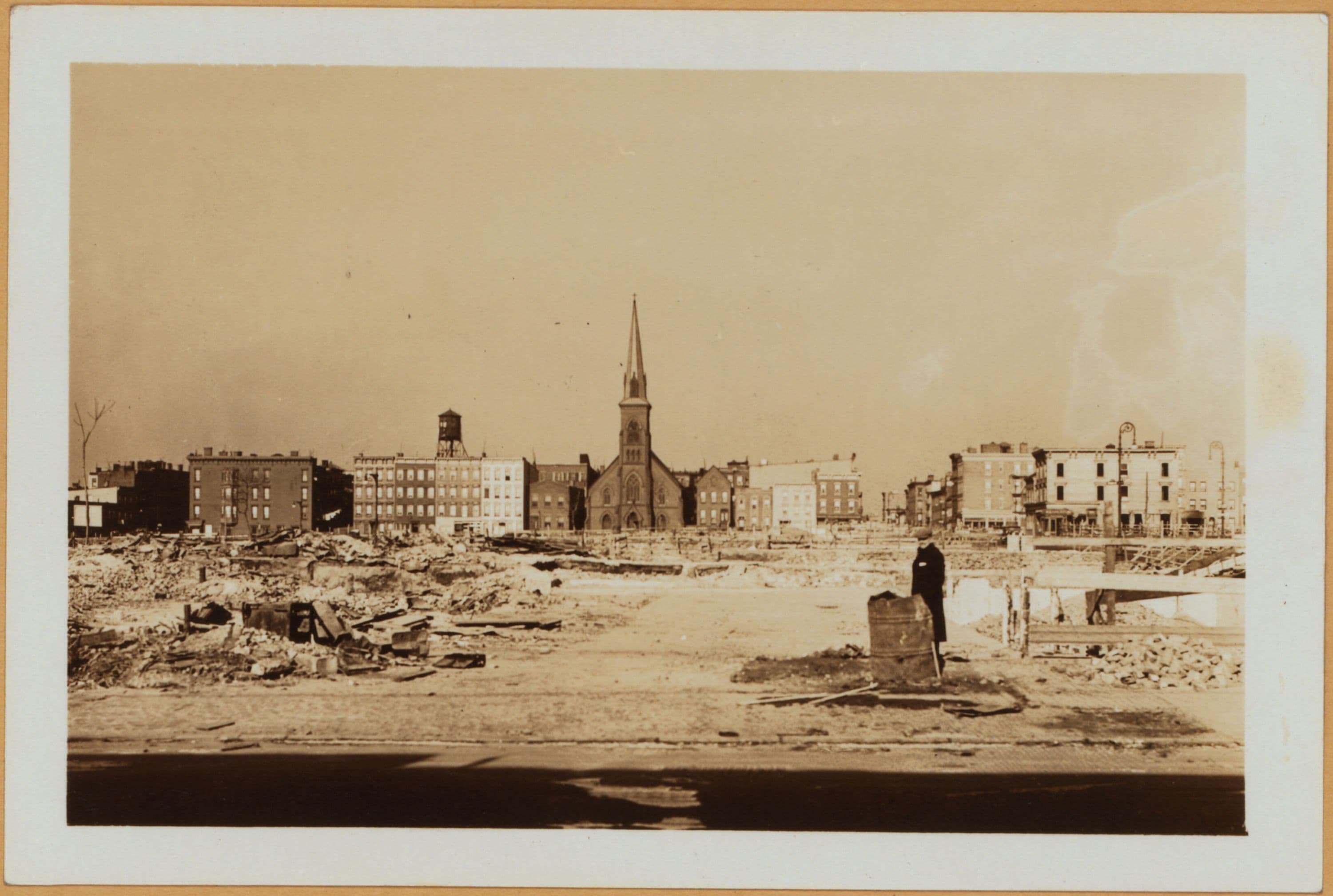 Brooklyn: Union Ave. - Johnson Ave.