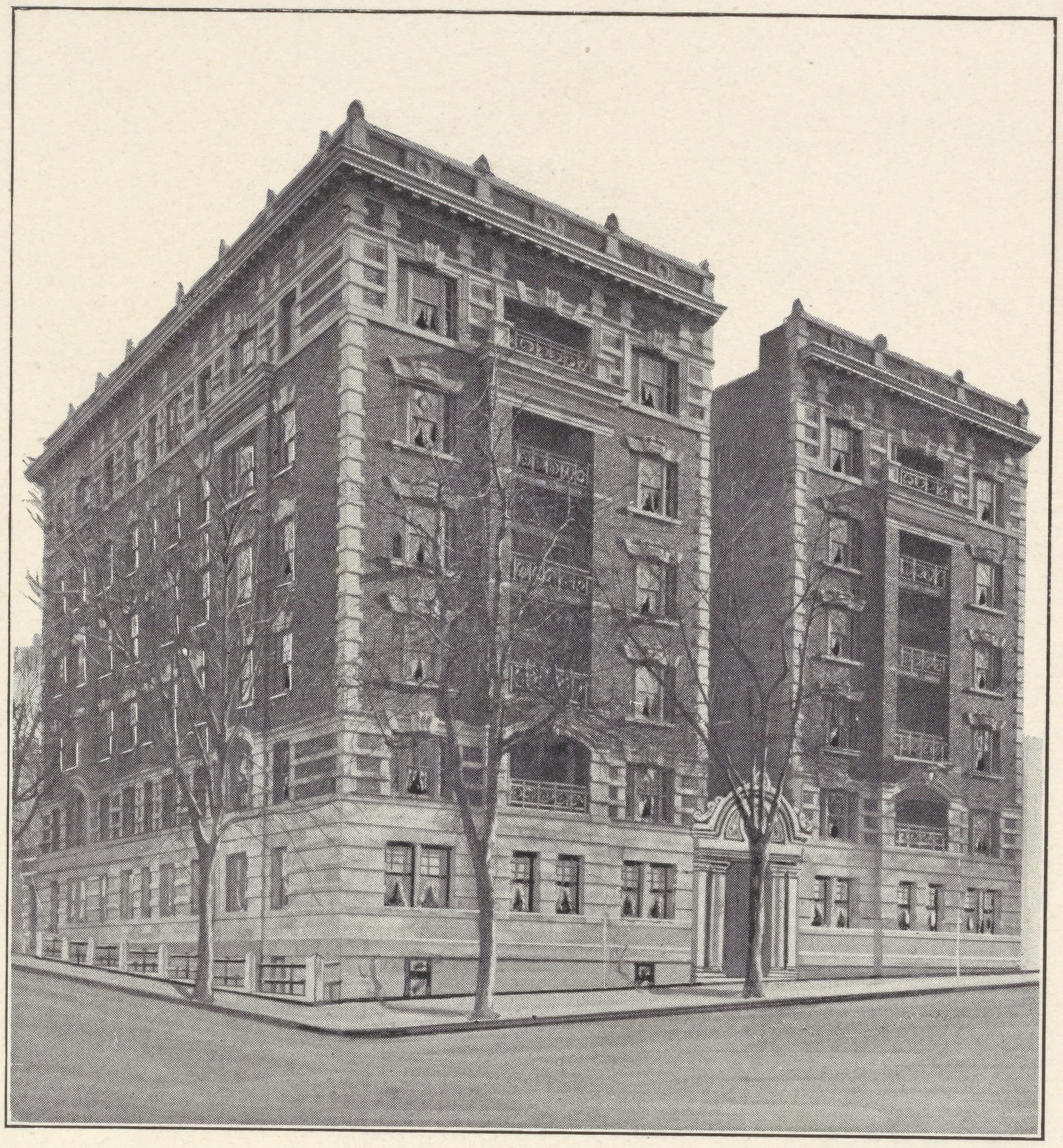 Audubon Park Apartments, southeast corner Broadway and 156th Street; Plan of first floor; Plan of upper floors.