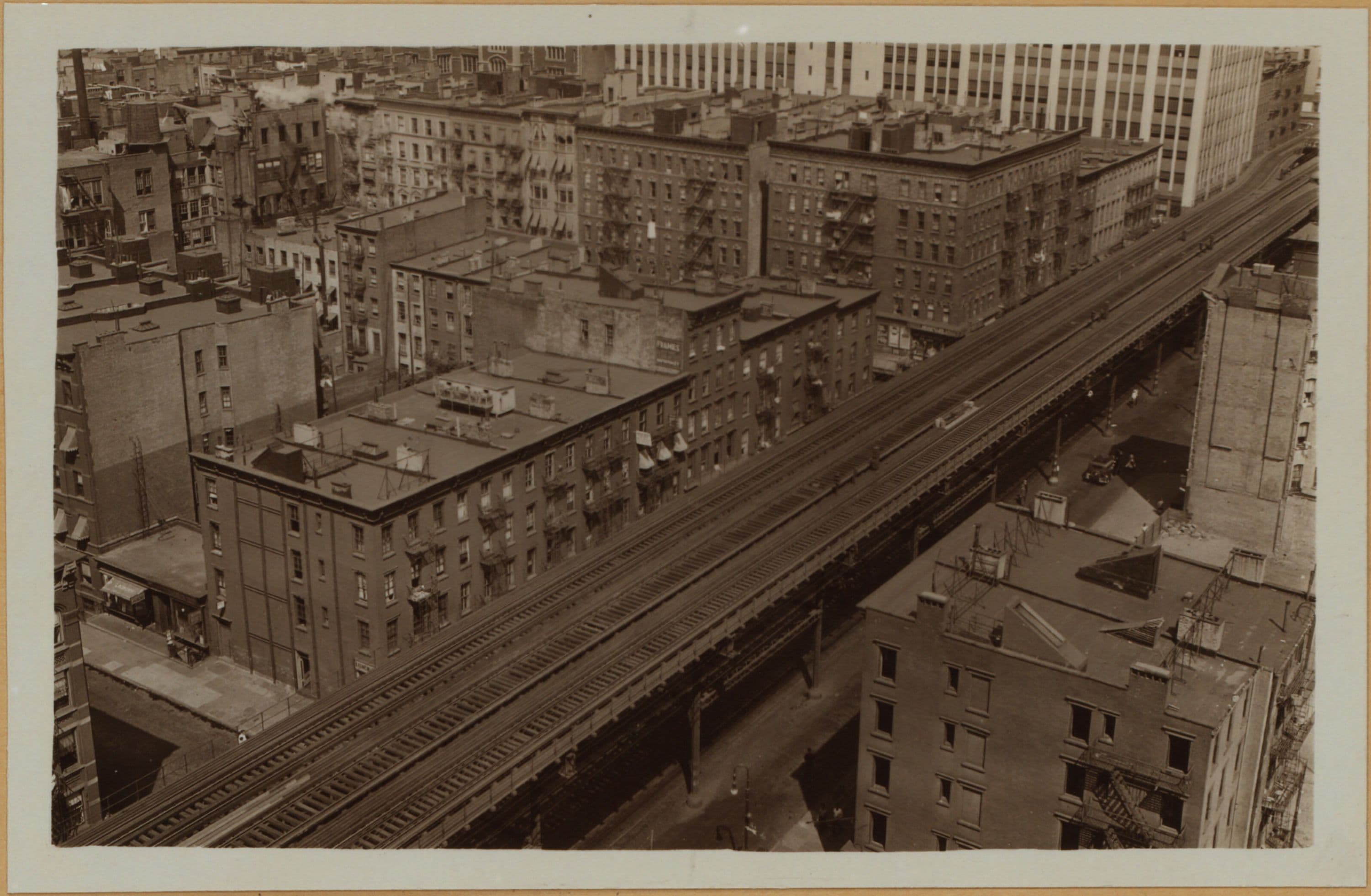 Manhattan: 2nd Ave. - 38th St. E.