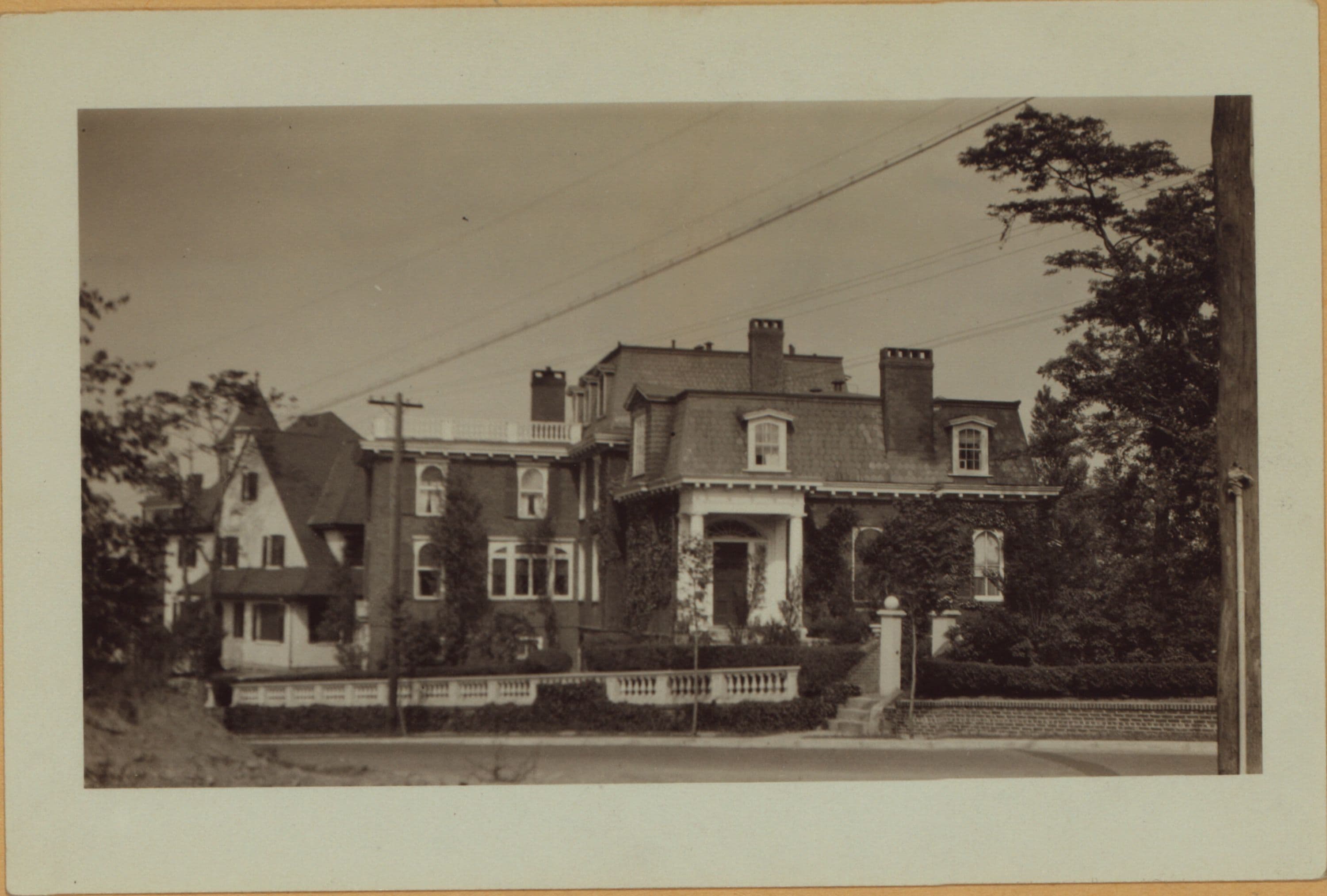 Richmond: Howard Avenue - Louis Street