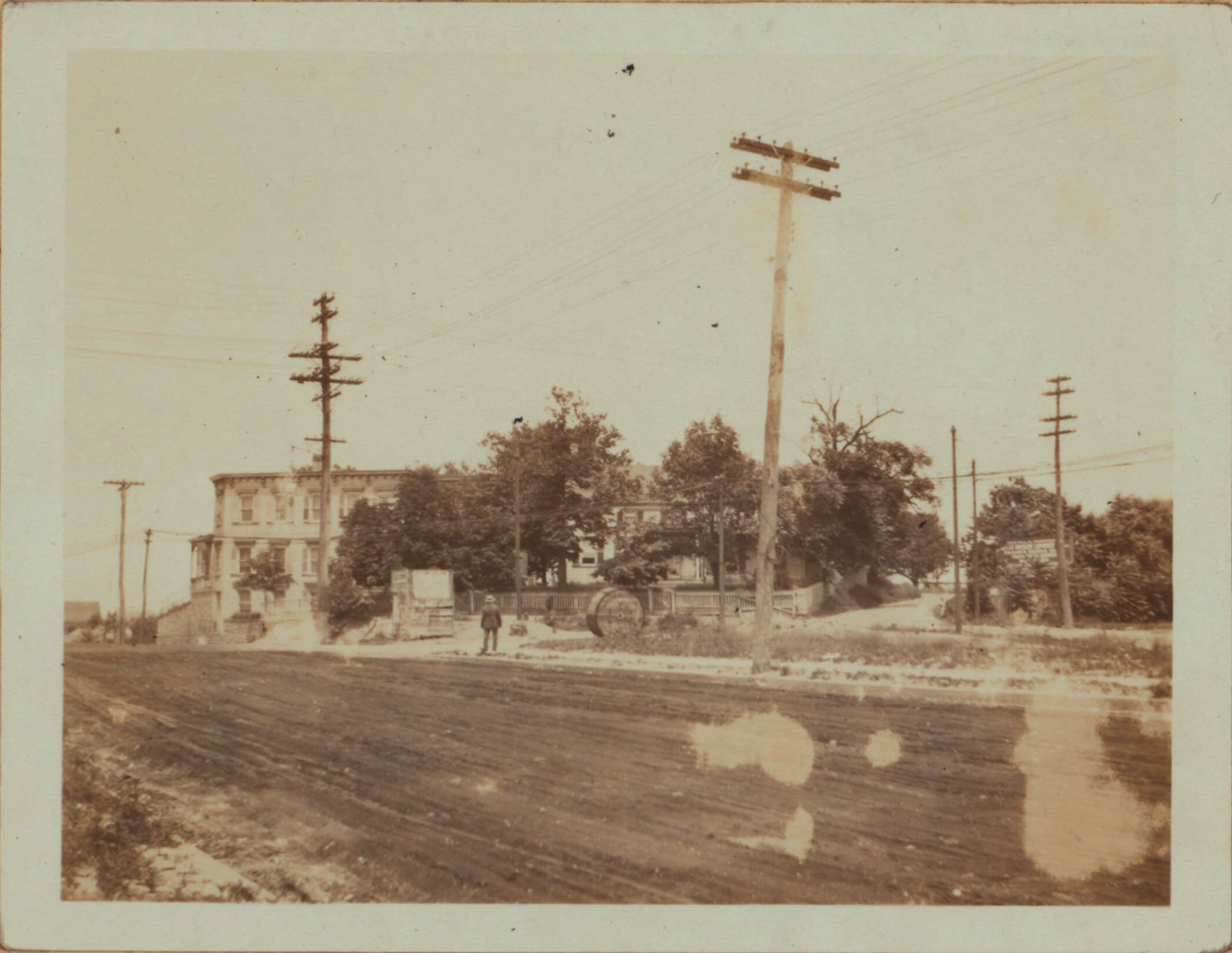 Queens: Fresh Pond Road - 60th Avenue