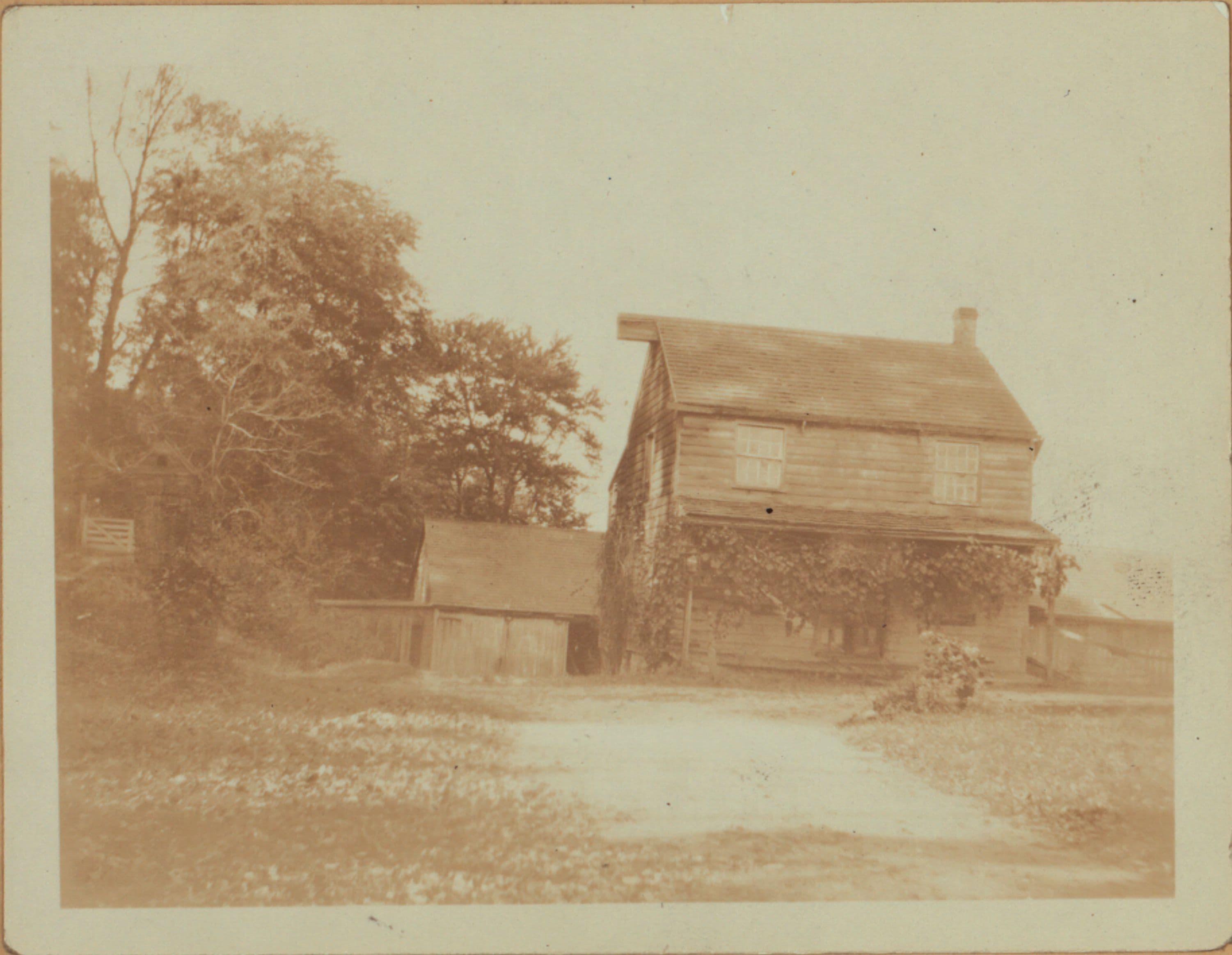 Queens: Buhrman's Lane - West Alley Road